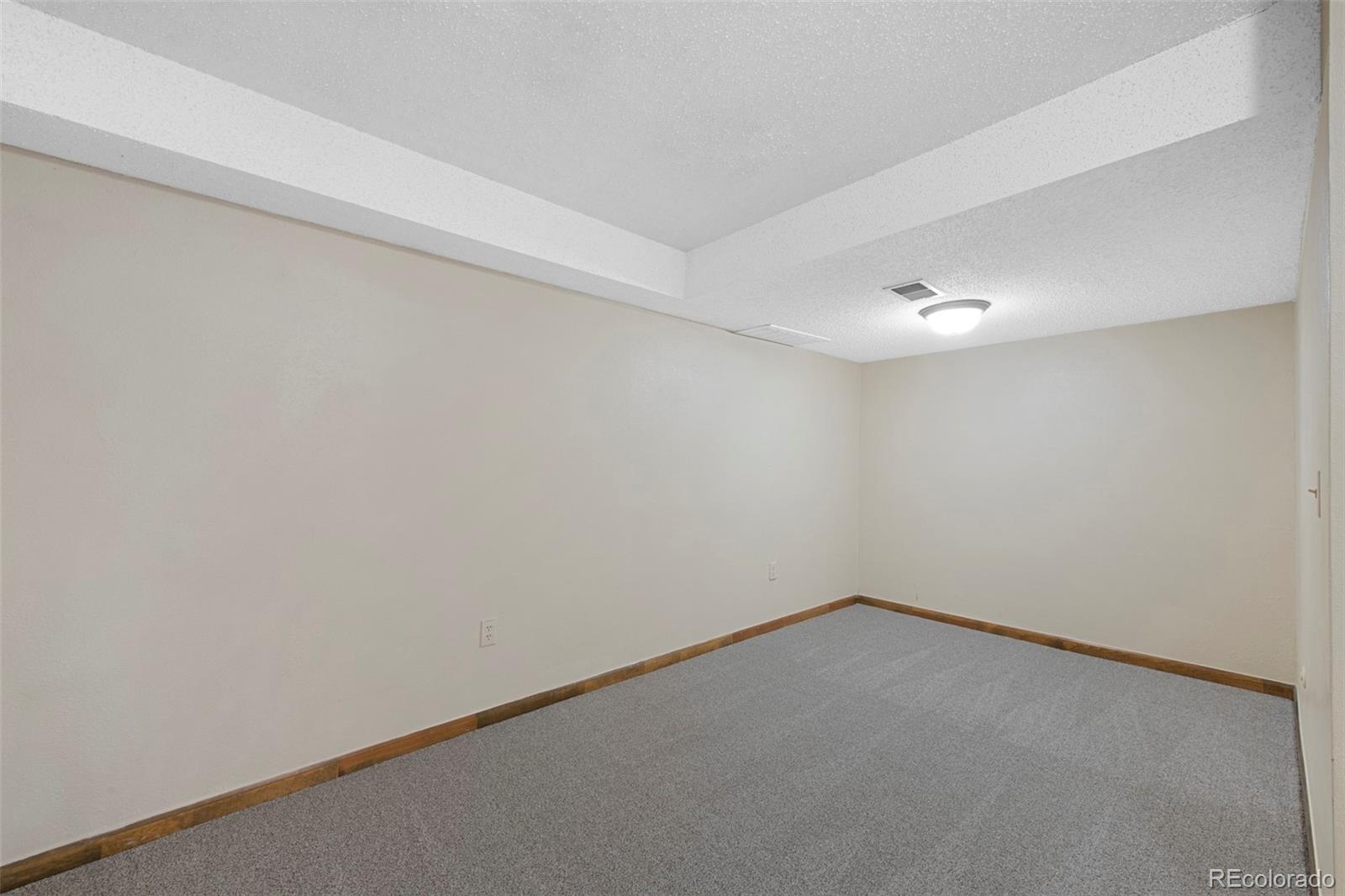 451 Wright Street Unit: 11