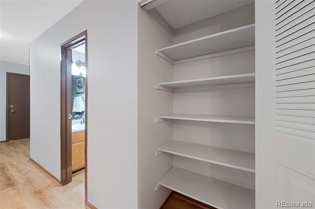 451 Wright Street Unit: 11