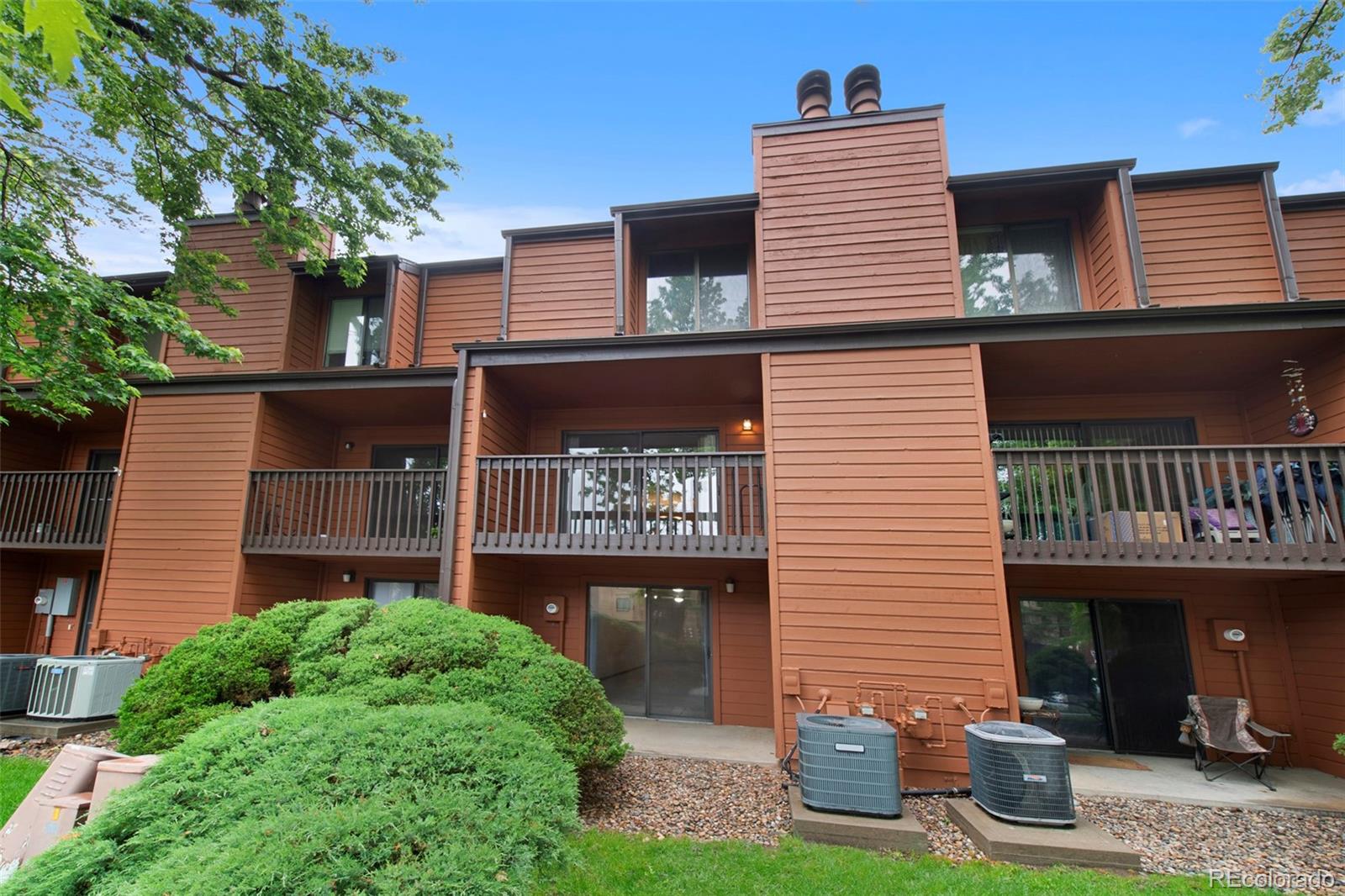 451 Wright Street Unit: 11