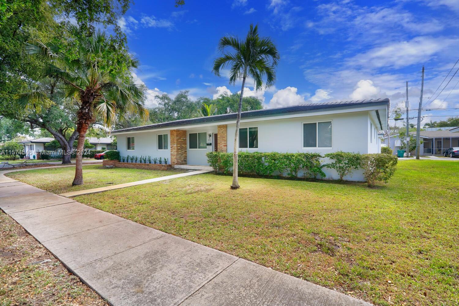900 Benevento Ave # 900