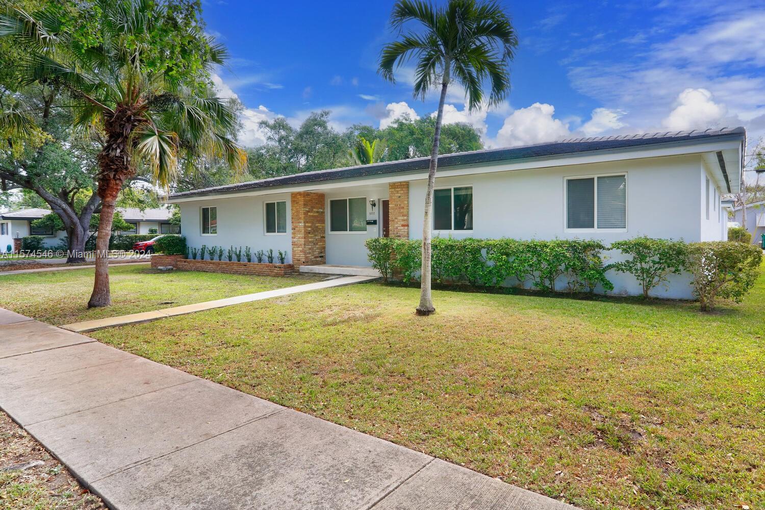 900 Benevento Ave # 900