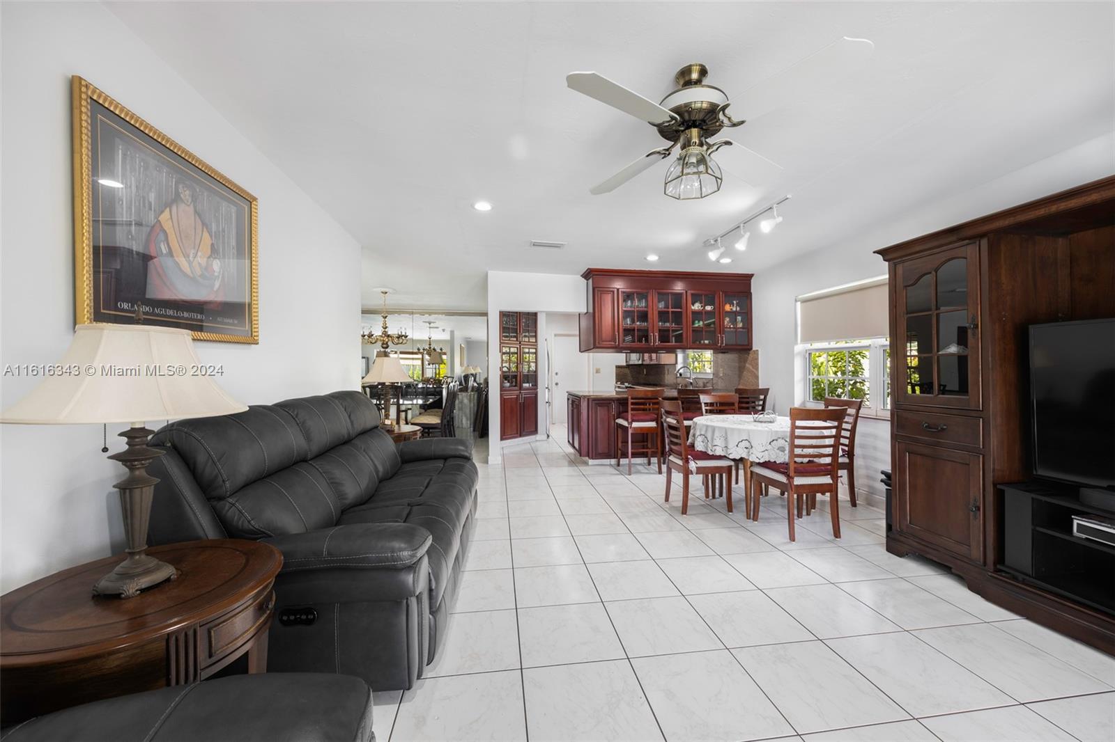 11810 SW 24th Ter
