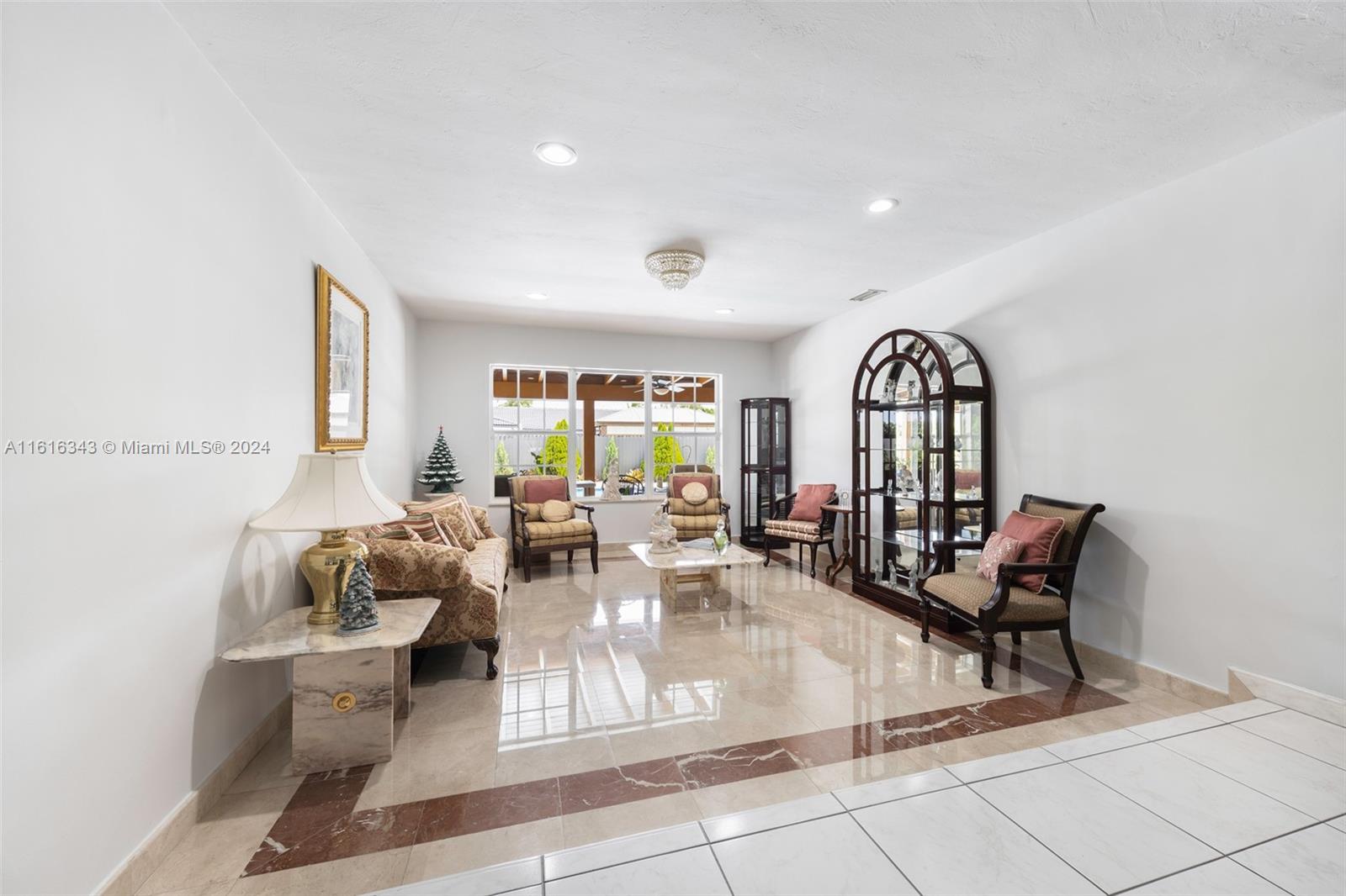 11810 SW 24th Ter