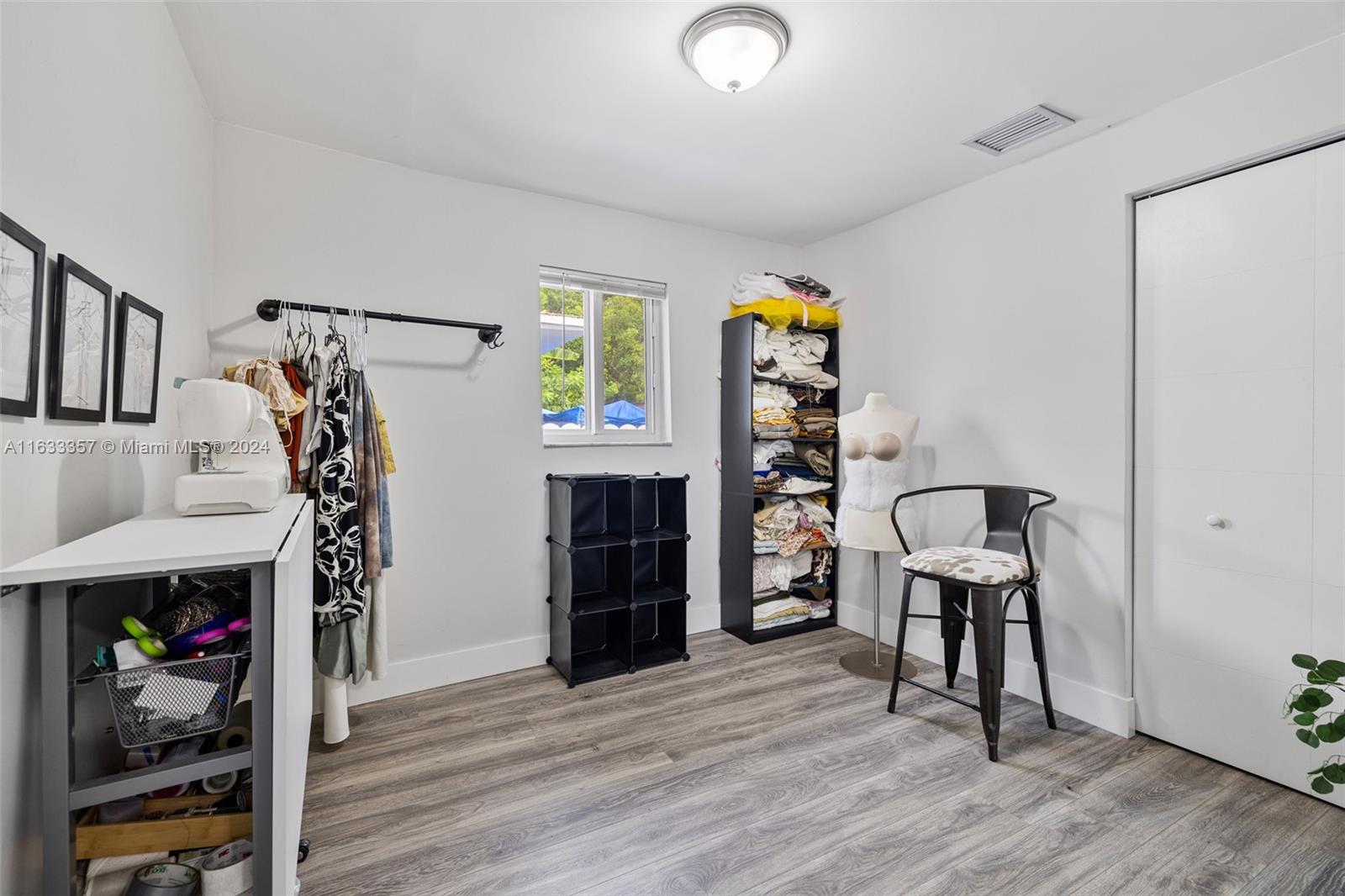 1988 NW 58th St