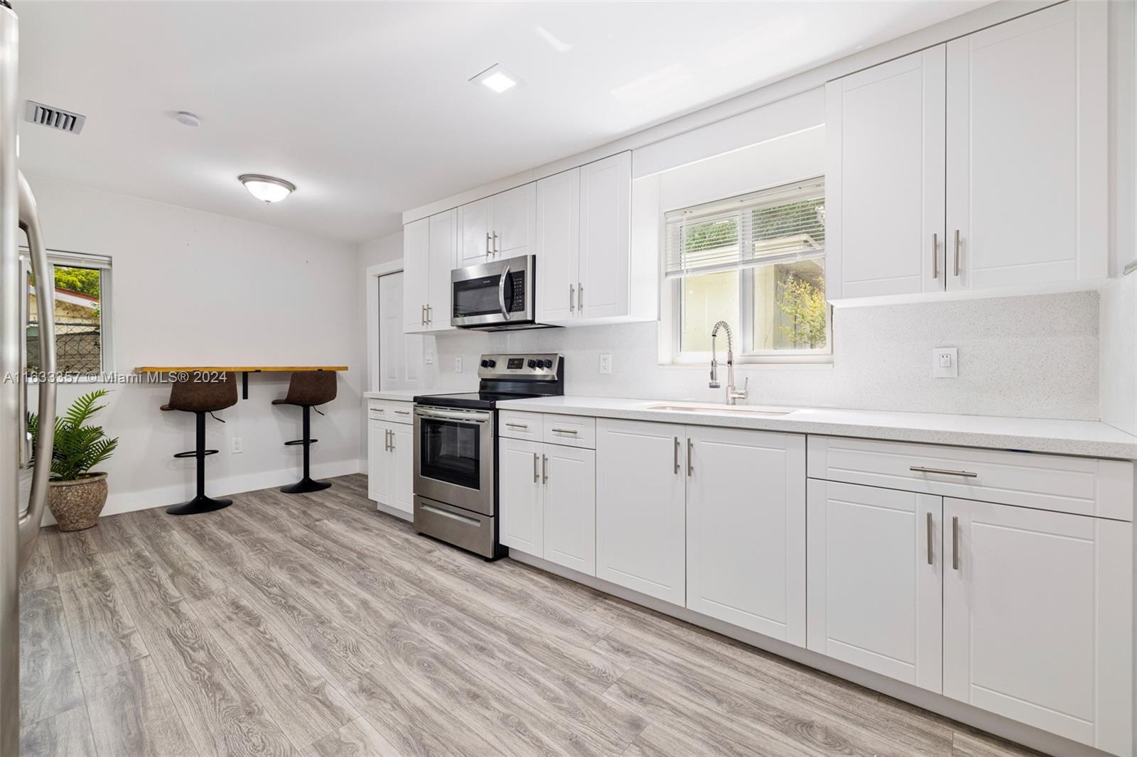 1988 NW 58th St