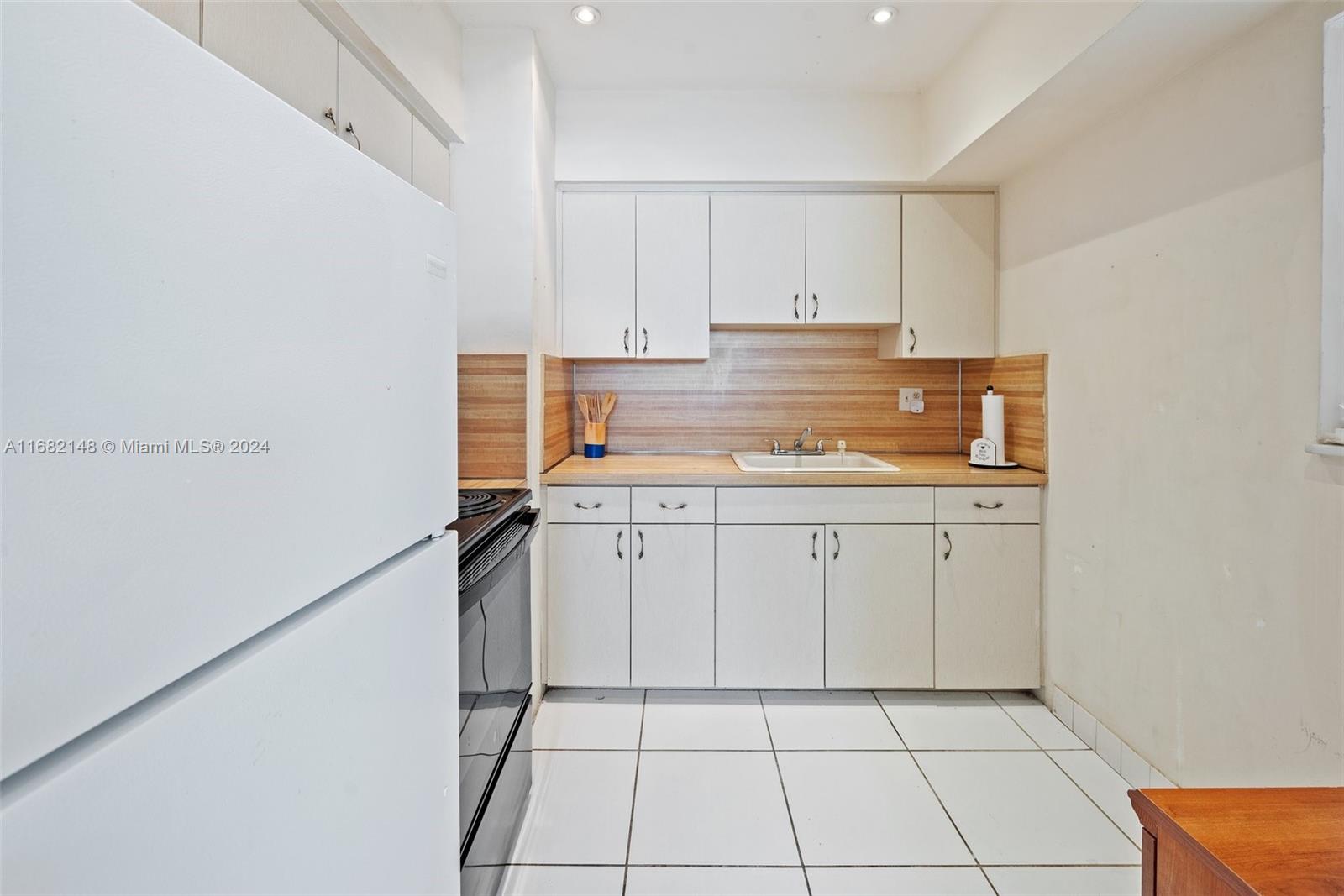 6501 Winfield Blvd # 31 Unit: A-31