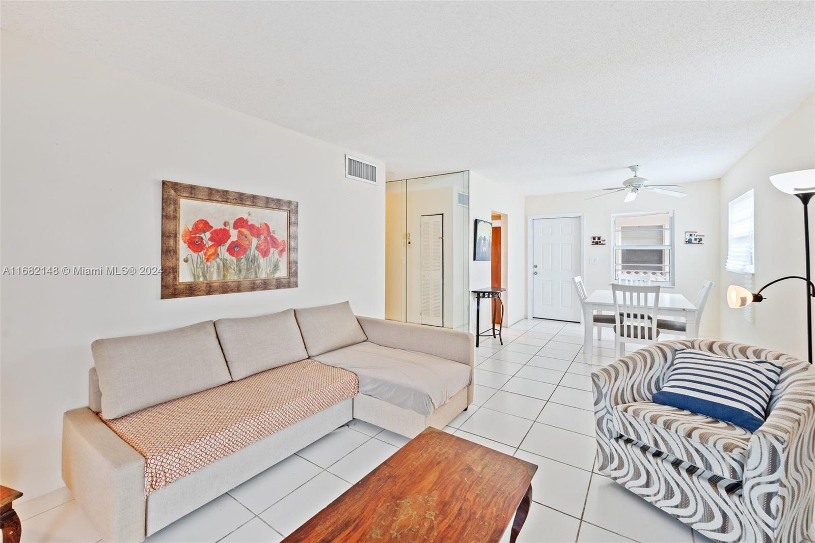6501 Winfield Blvd # 31 Unit: A-31