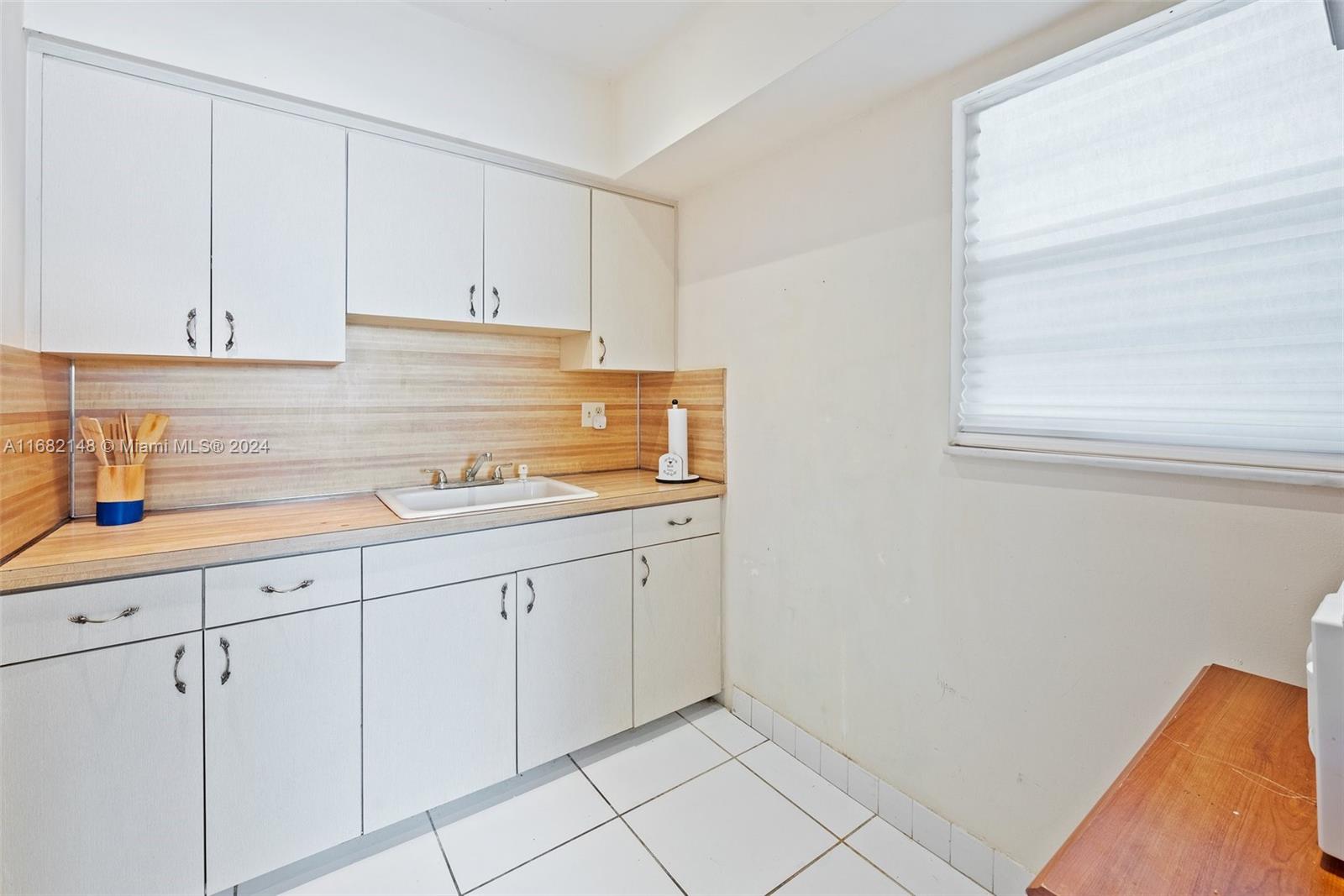 6501 Winfield Blvd # 31 Unit: A-31