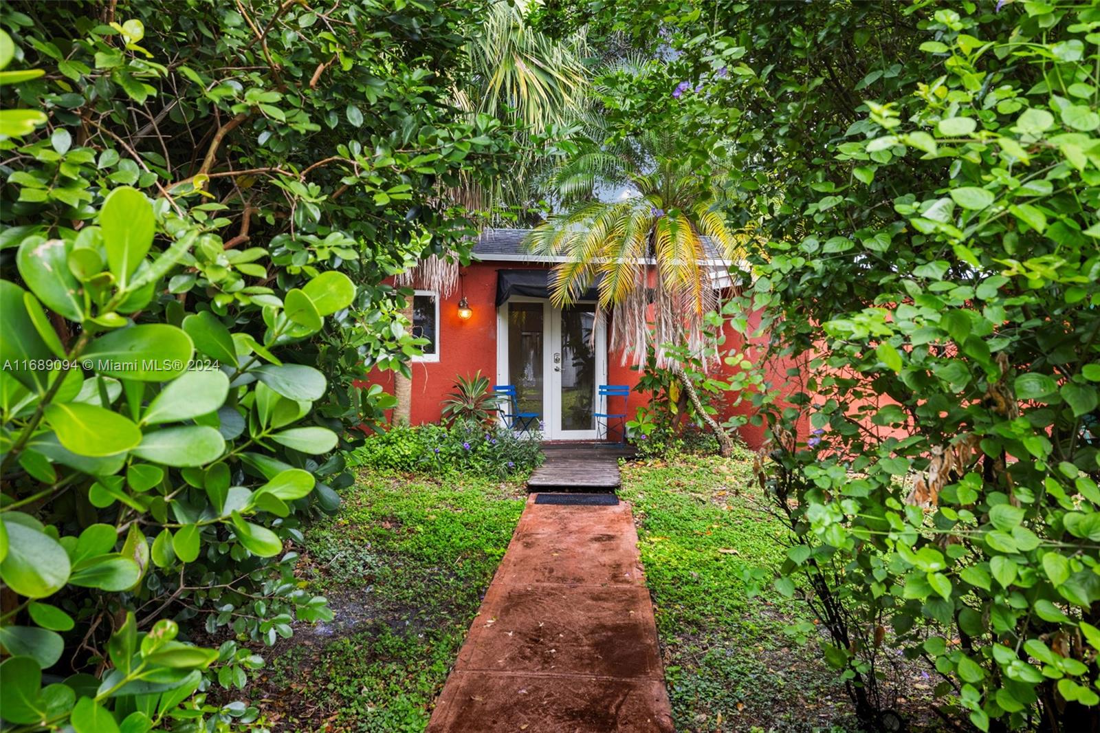 2015 SW 25th St Rear
