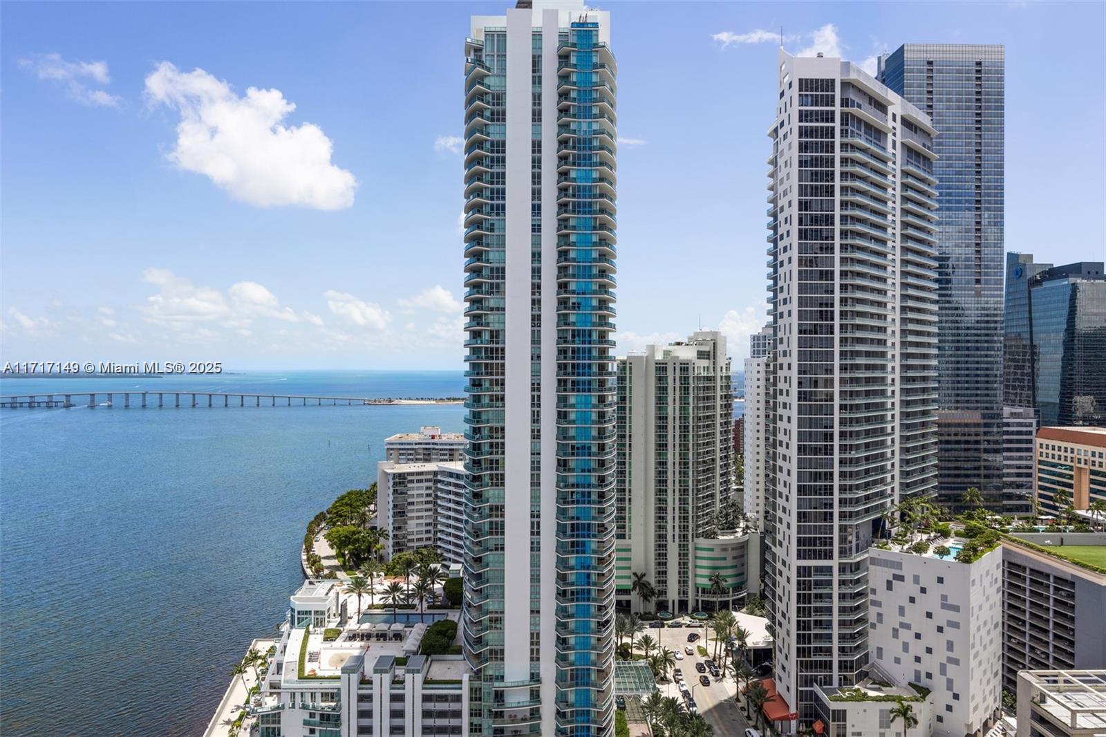 1155 Brickell Bay # 2907