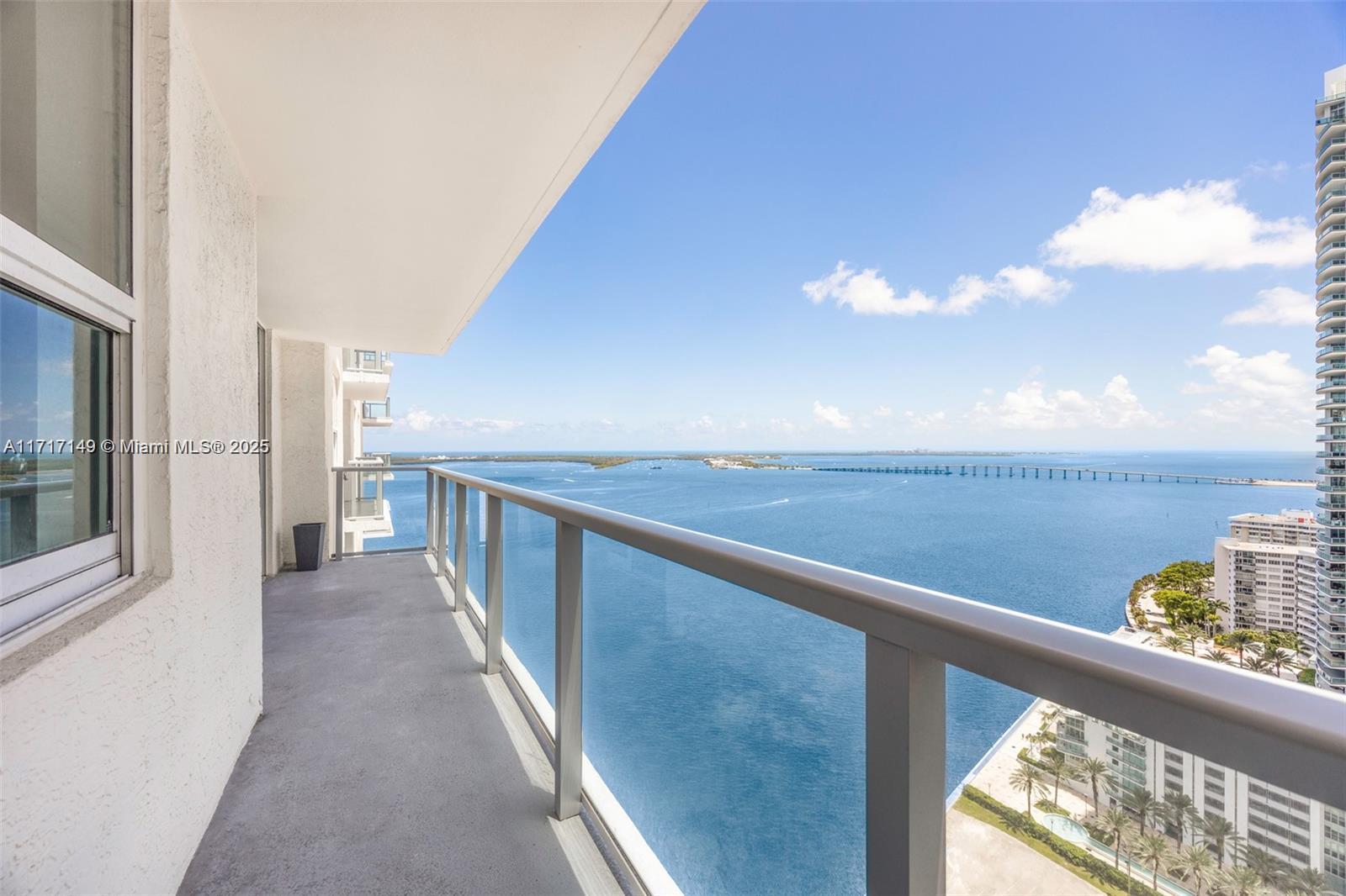 1155 Brickell Bay # 2907