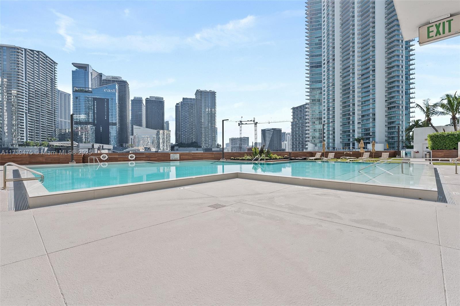 350 S Miami Ave Unit: 3805