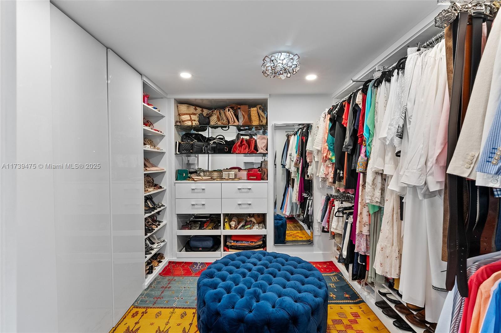 350 S Miami Ave Unit: 3805