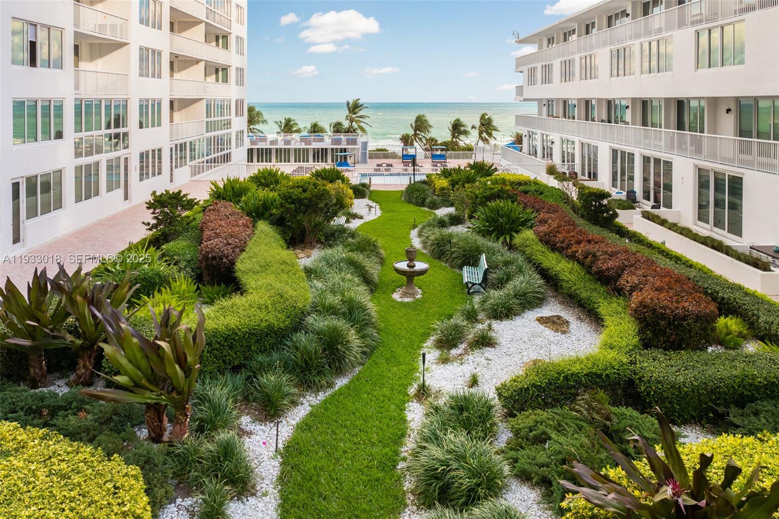 5401 Collins Ave # 102