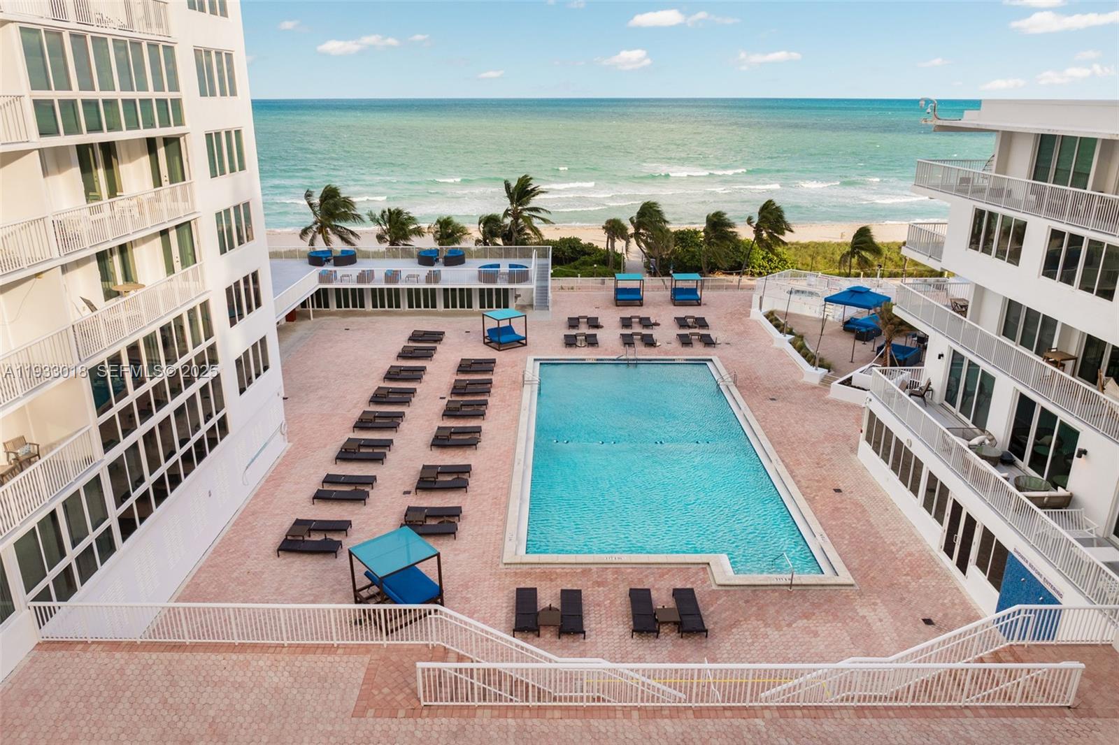 5401 Collins Ave # 102