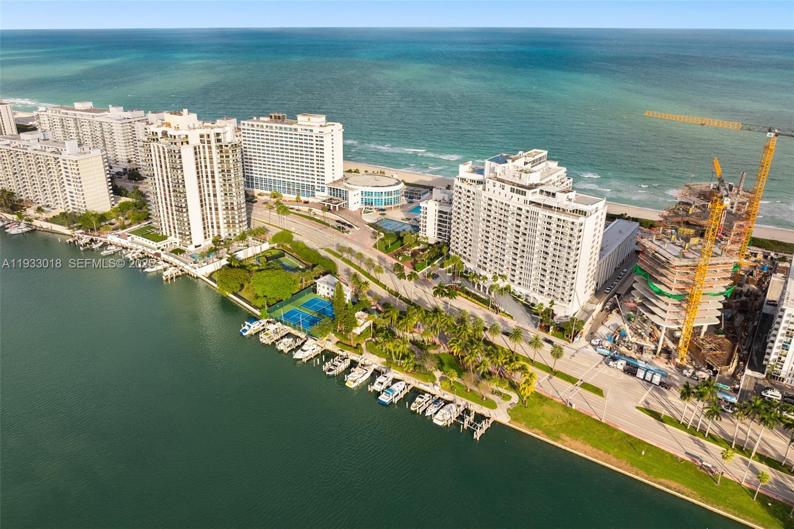 5401 Collins Ave # 102