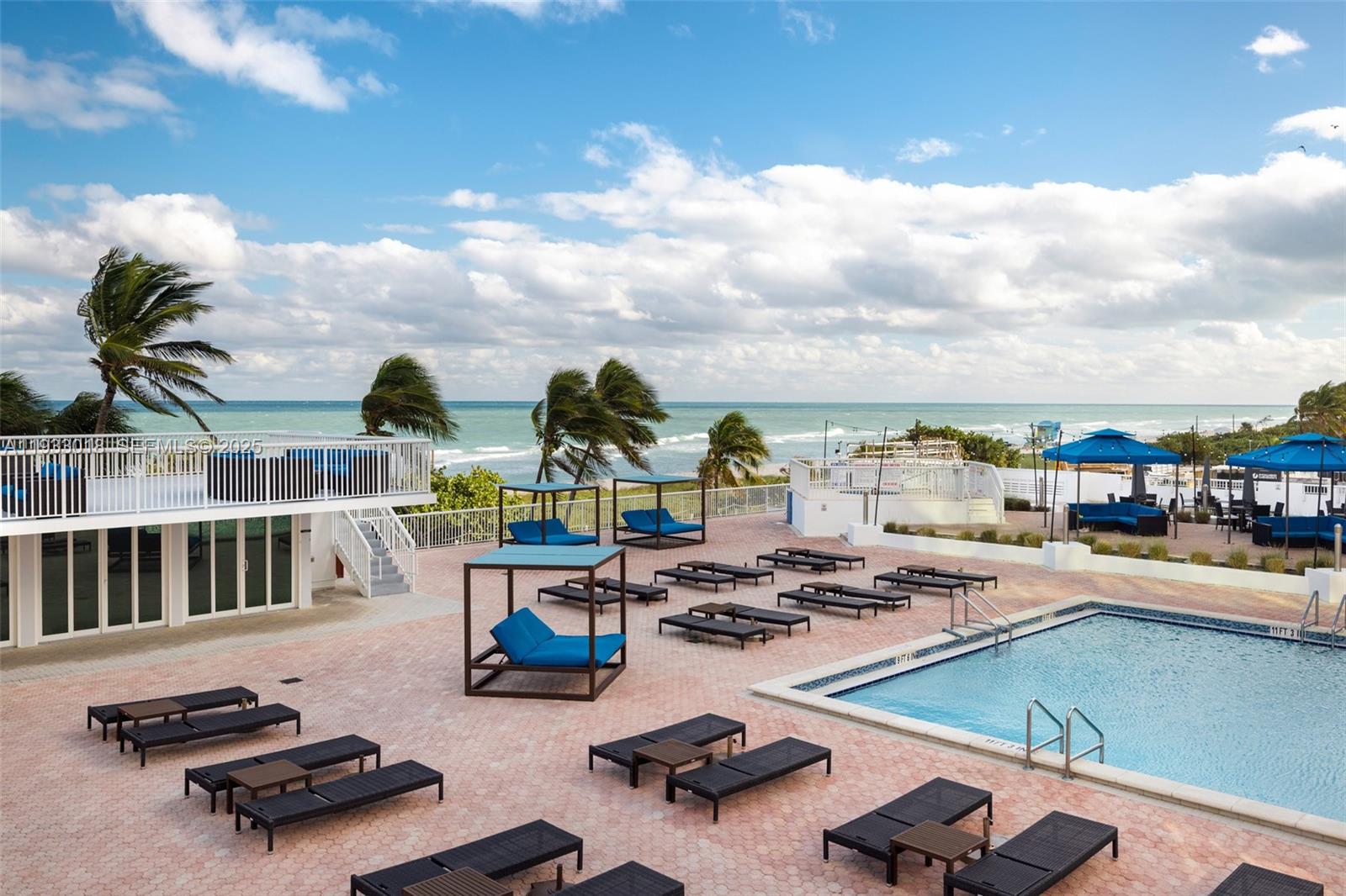 5401 Collins Ave # 102