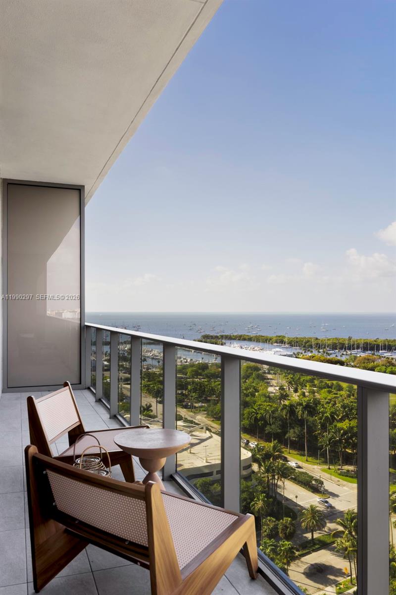 2655 S Bayshore Dr # 1505
