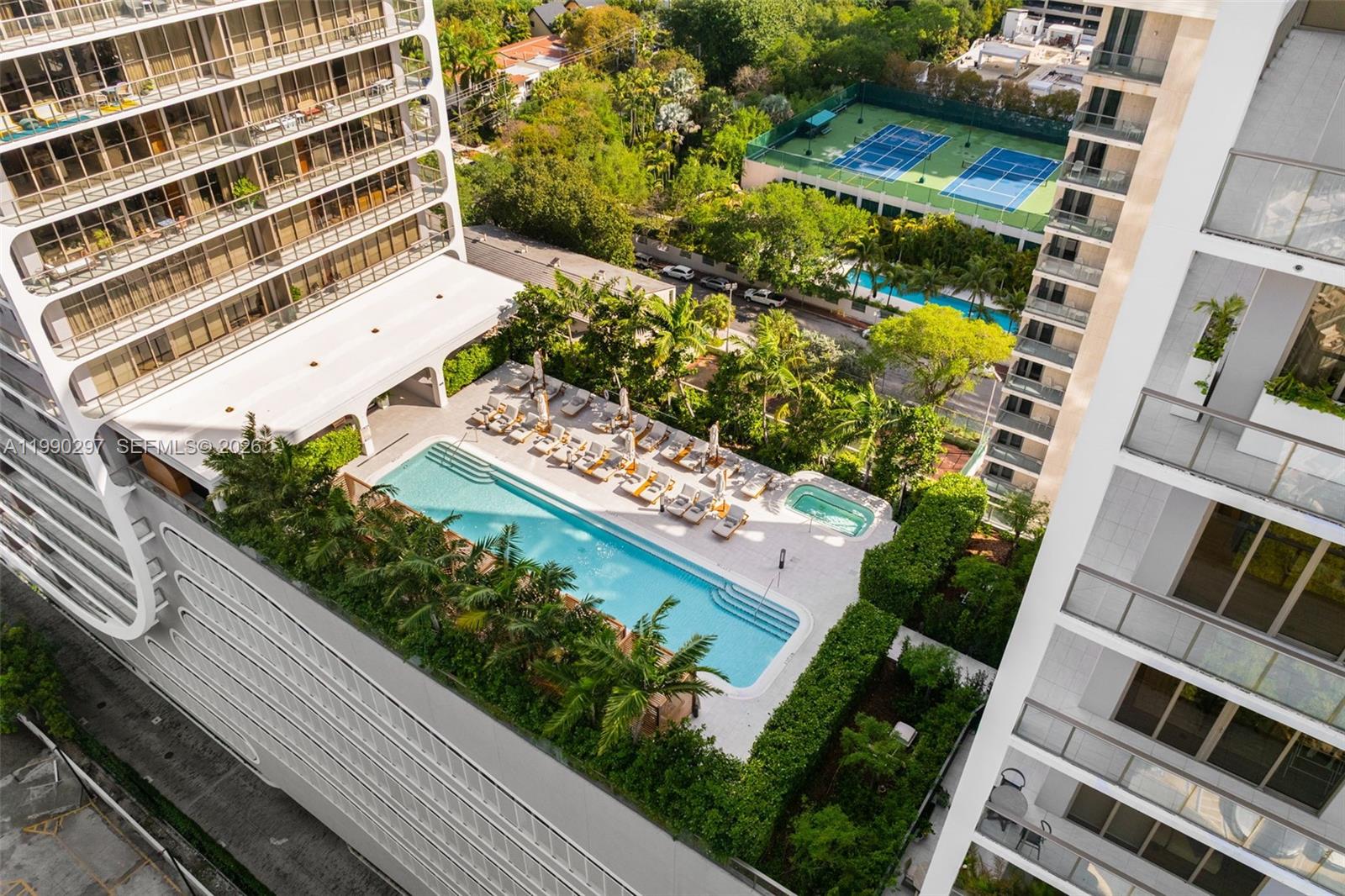 2655 S Bayshore Dr # 1505