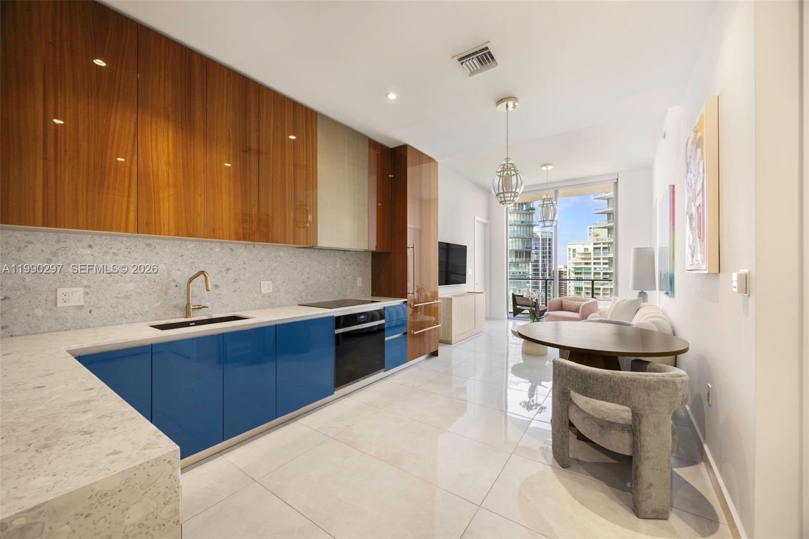 2655 S Bayshore Dr # 1505