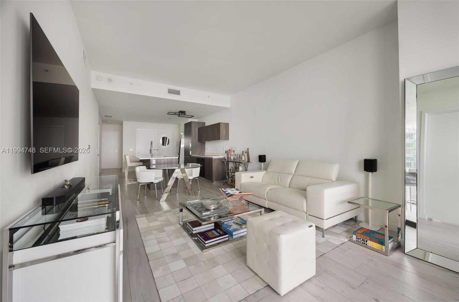 480 NE 31st St # 4404