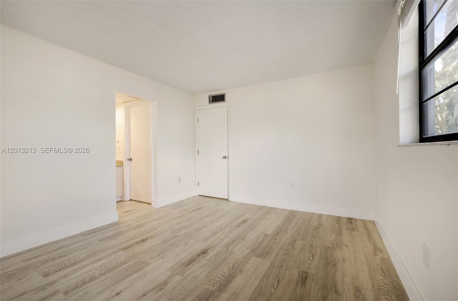 10825 SW 112th Ave # 213