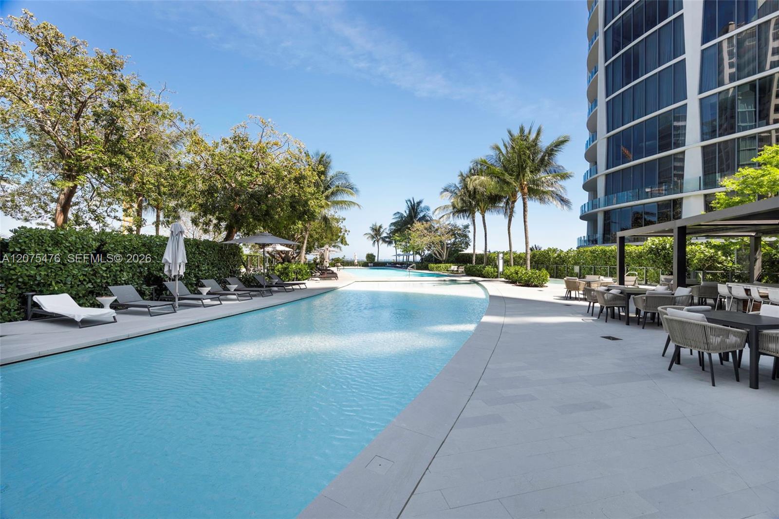 2831 S Bayshore Dr # 804
