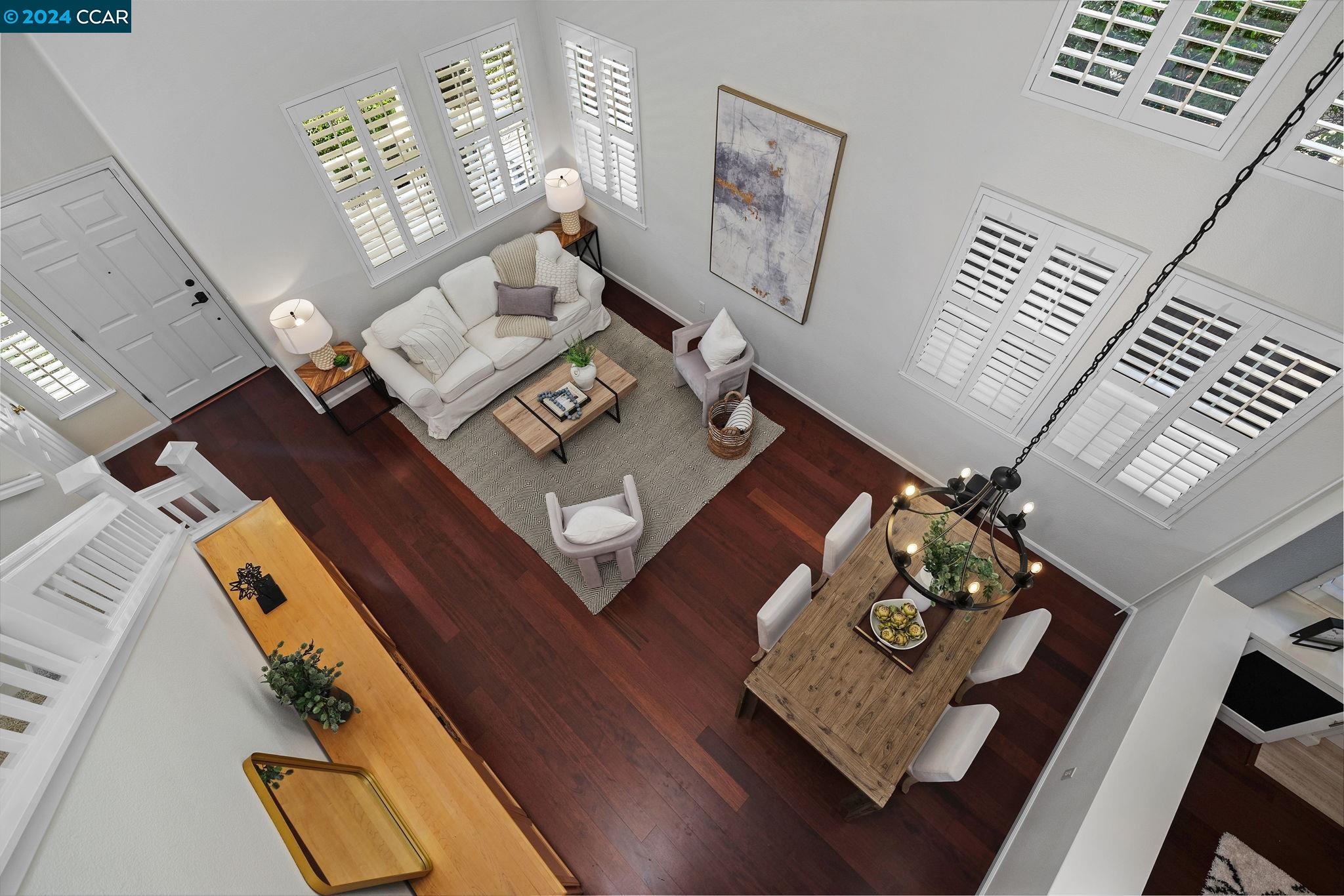 4 Eucalyptus Ln