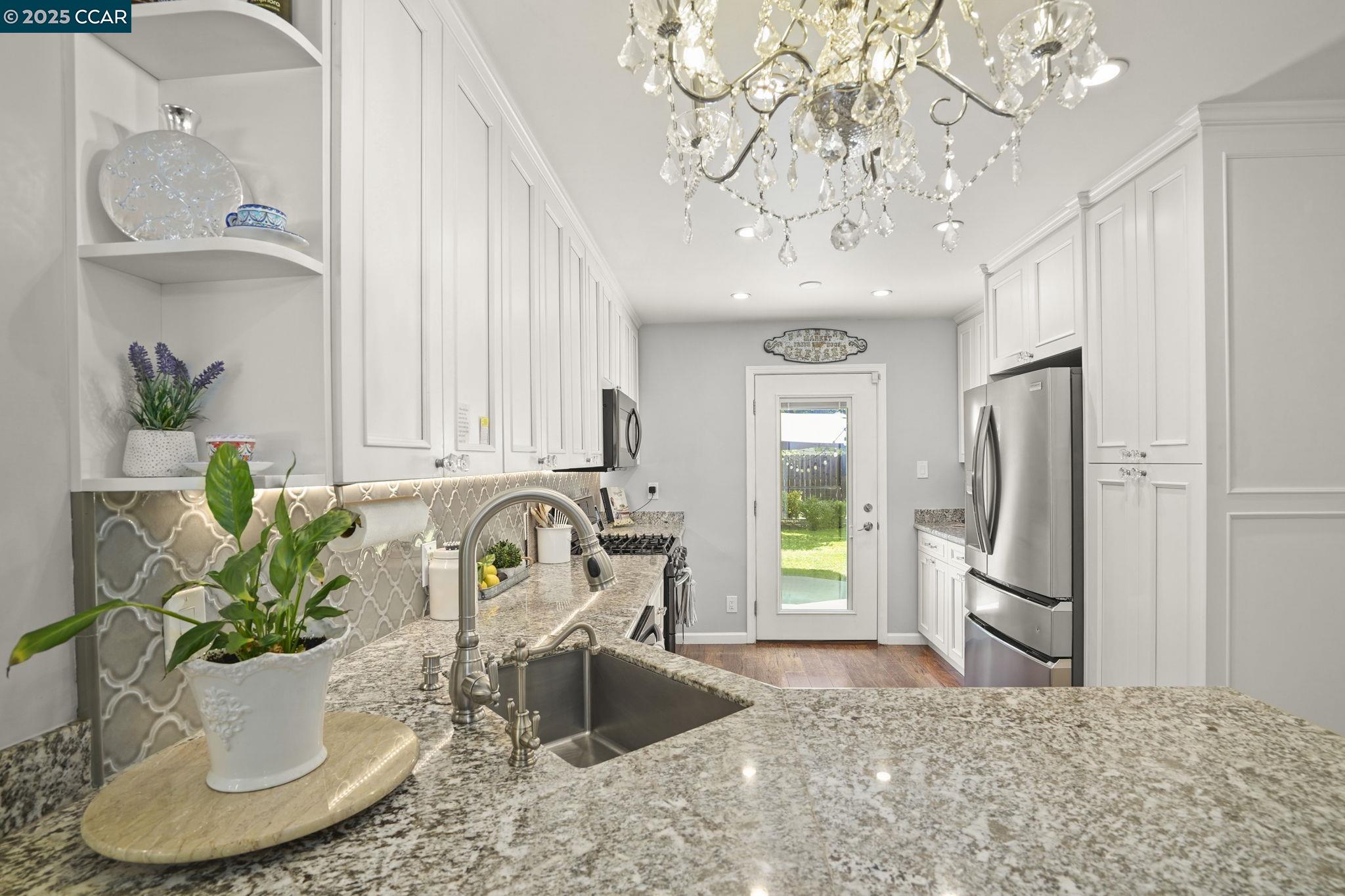 1242 Craig Dr