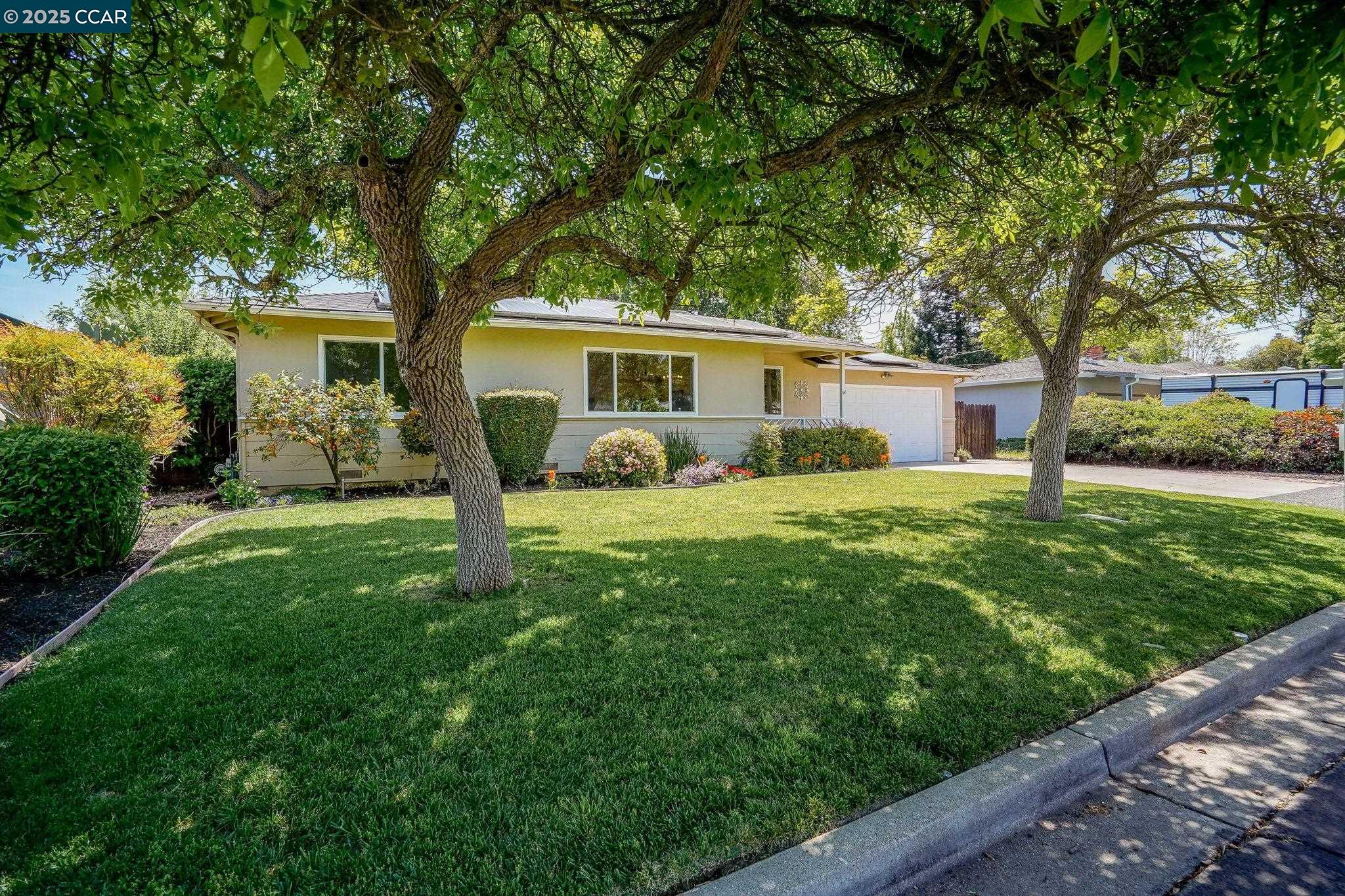 1242 Craig Dr