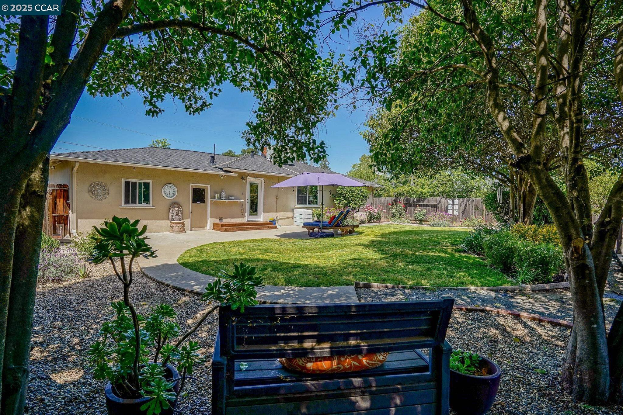 1242 Craig Dr