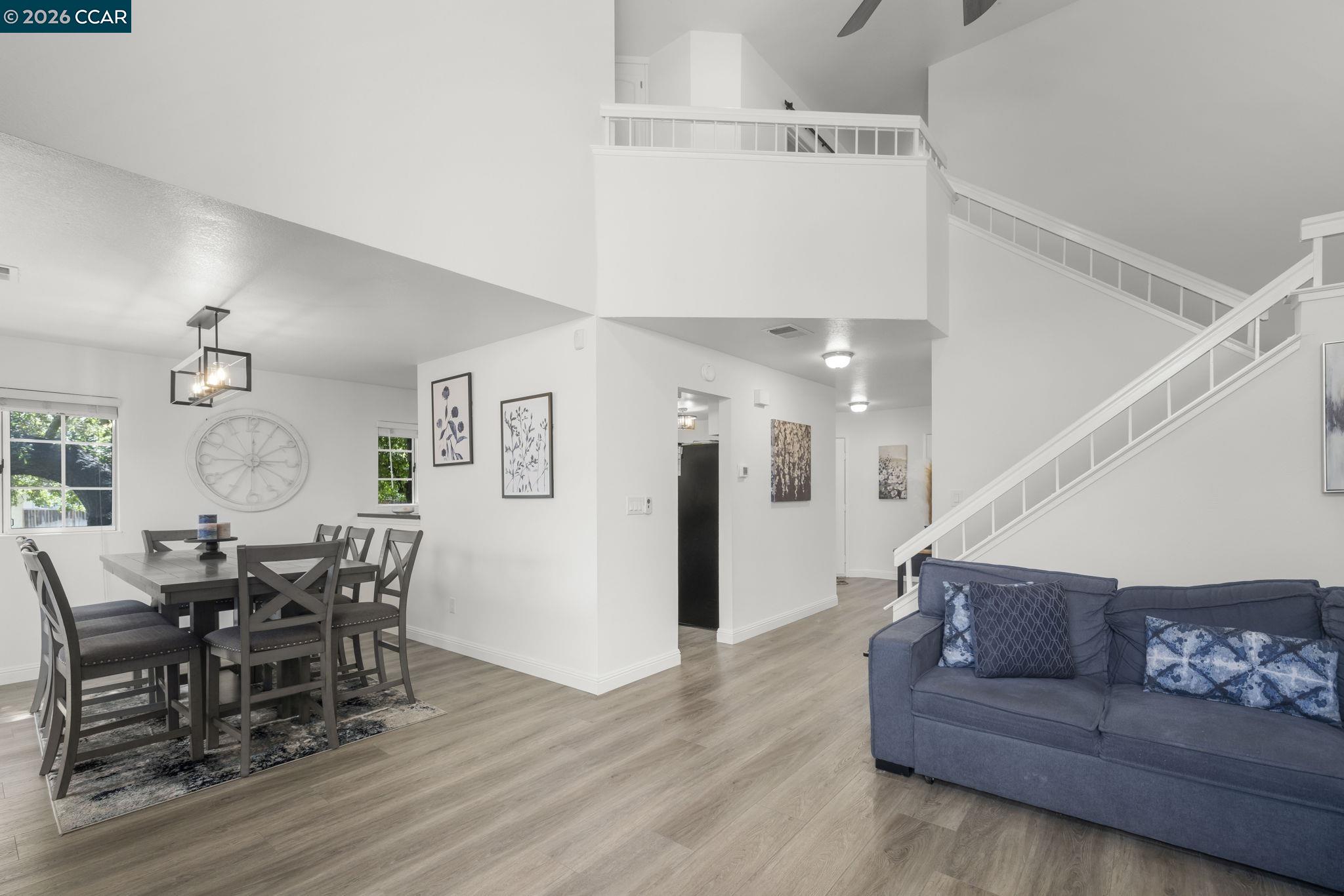 1002 Pinehurst Ct