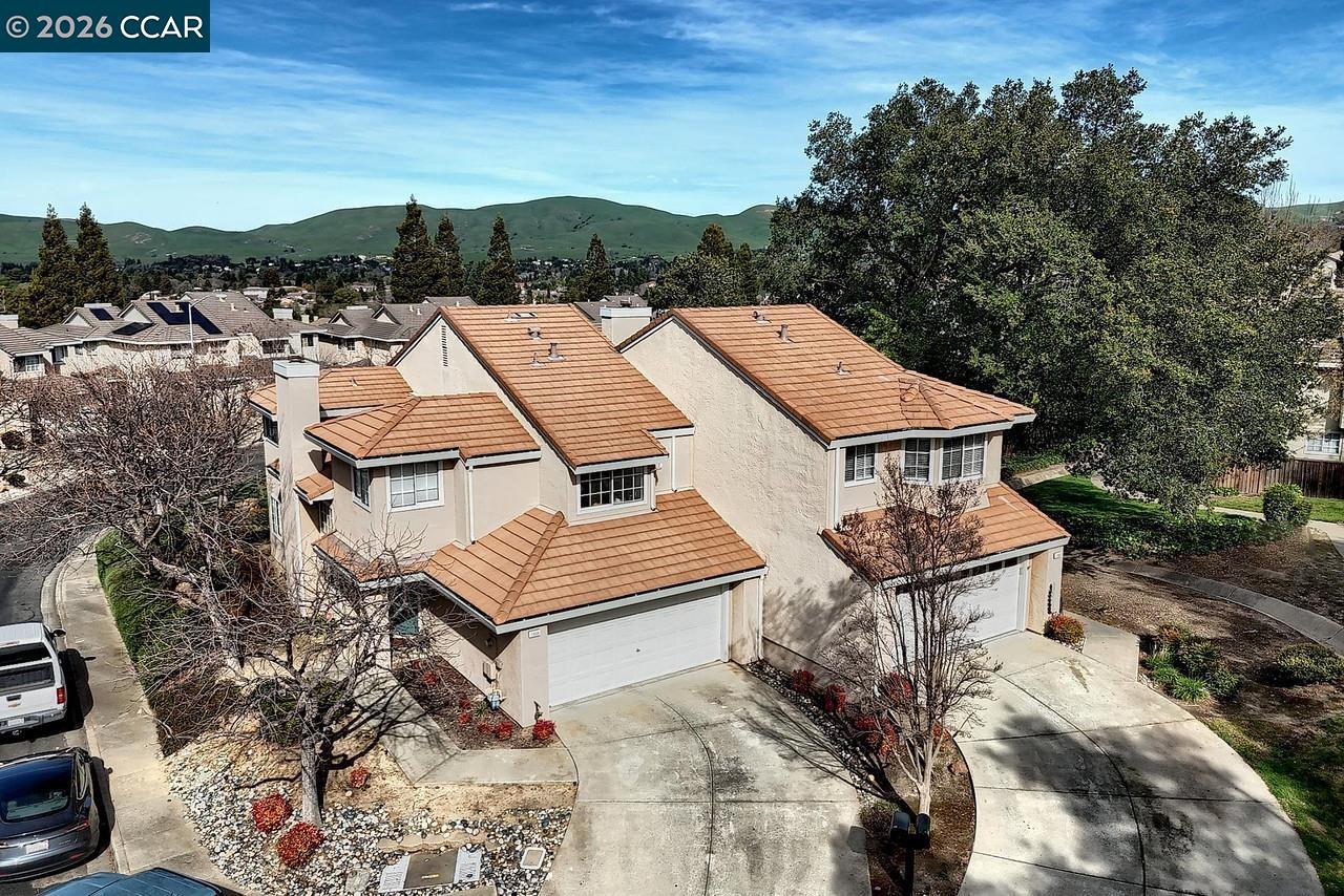 1002 Pinehurst Ct