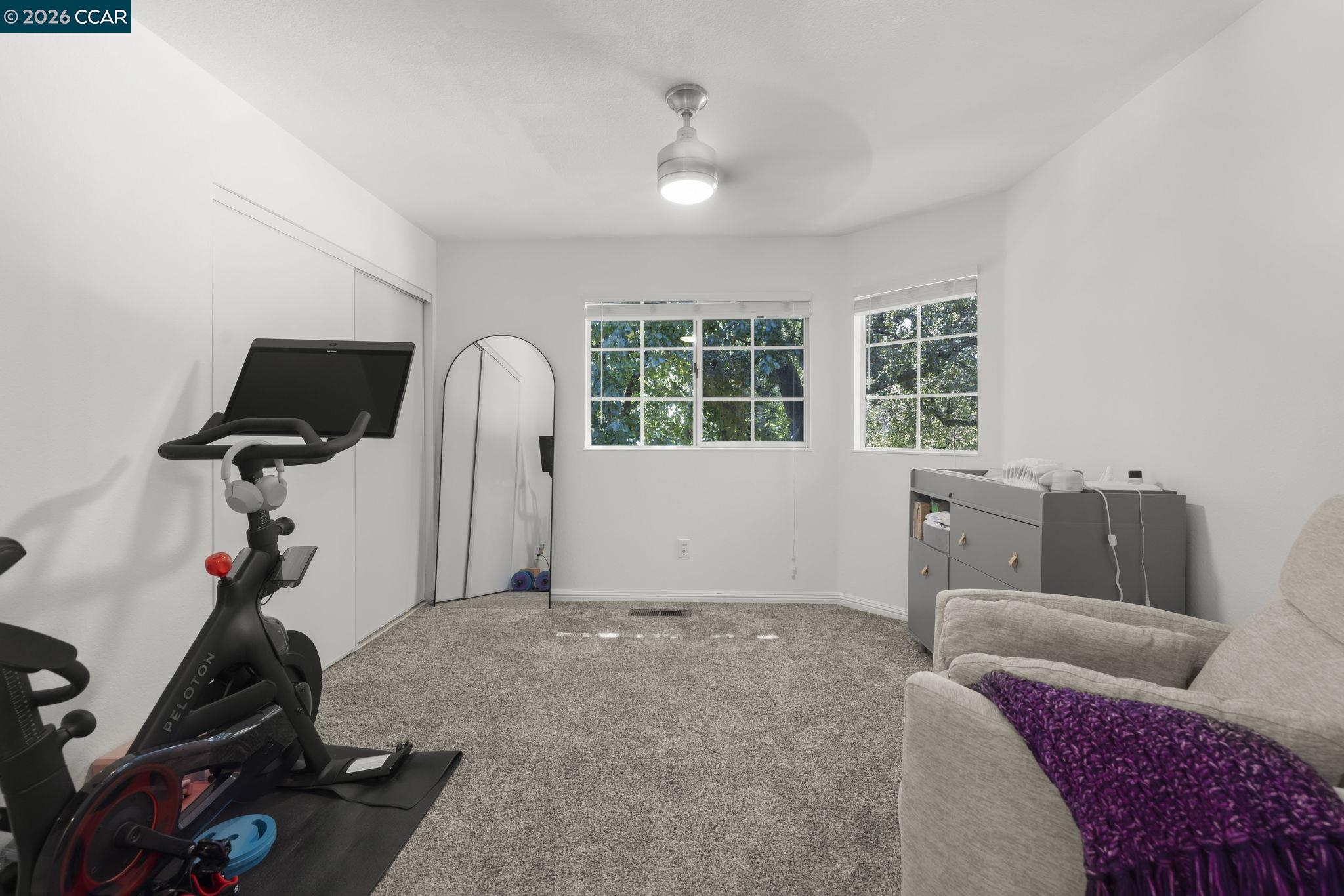 1002 Pinehurst Ct