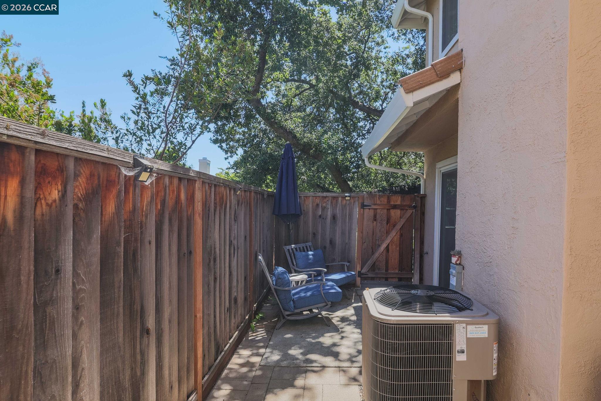 1002 Pinehurst Ct