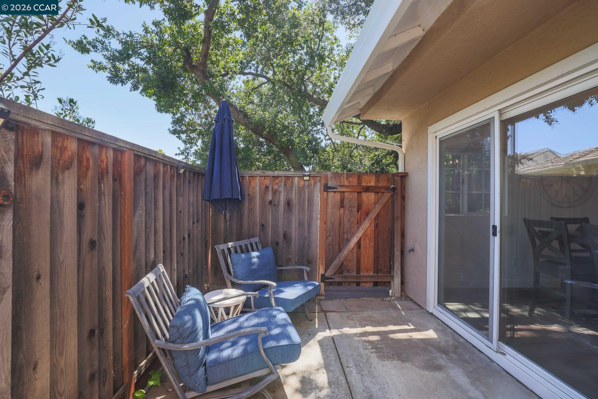 1002 Pinehurst Ct