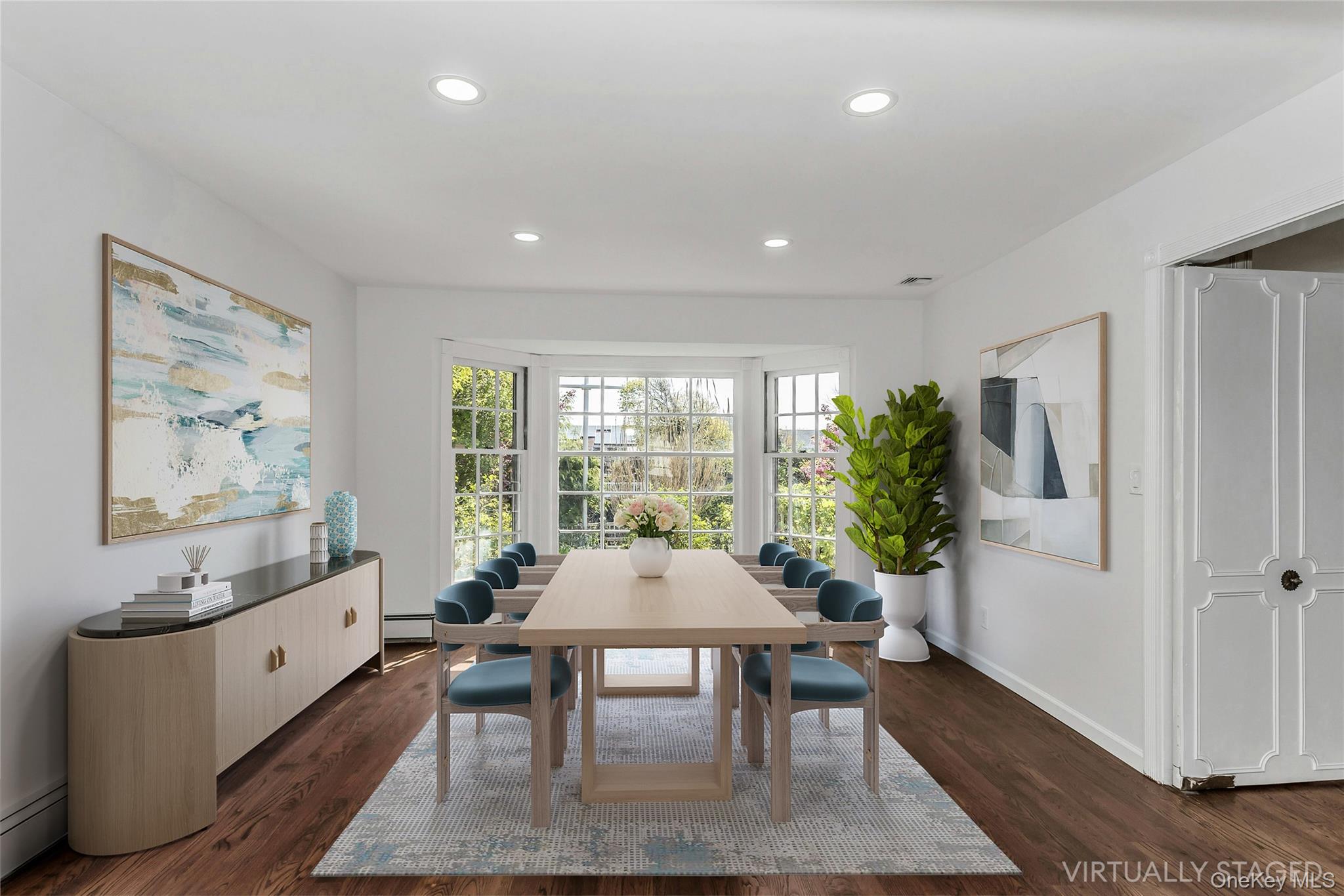 1402 Bay Boulevard
