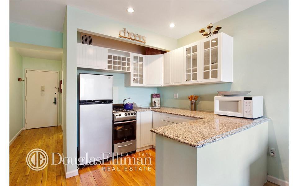 186 W 80TH Street 7C