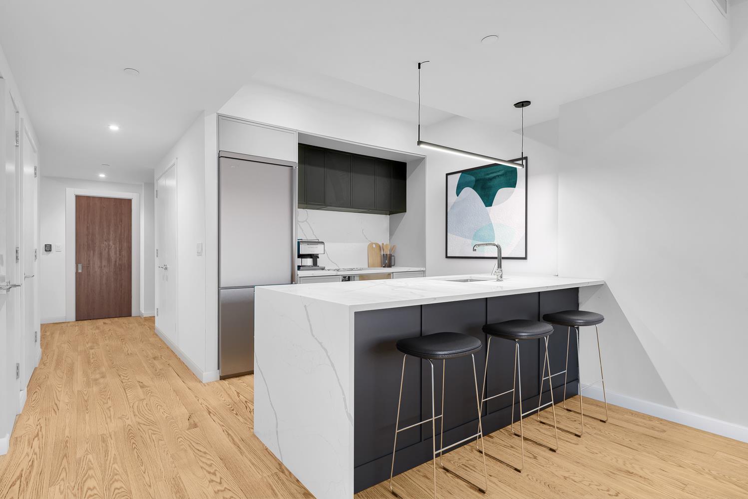 149 E 26TH Street 302