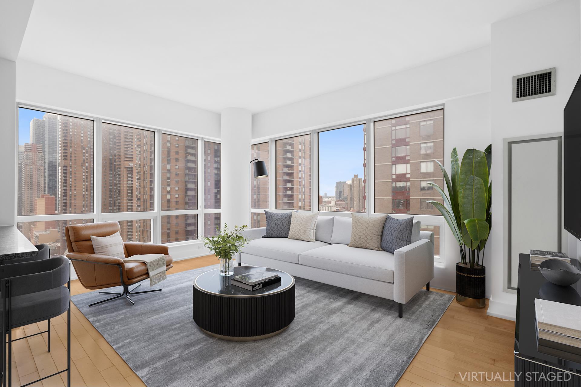 350 W 42ND Street 18B