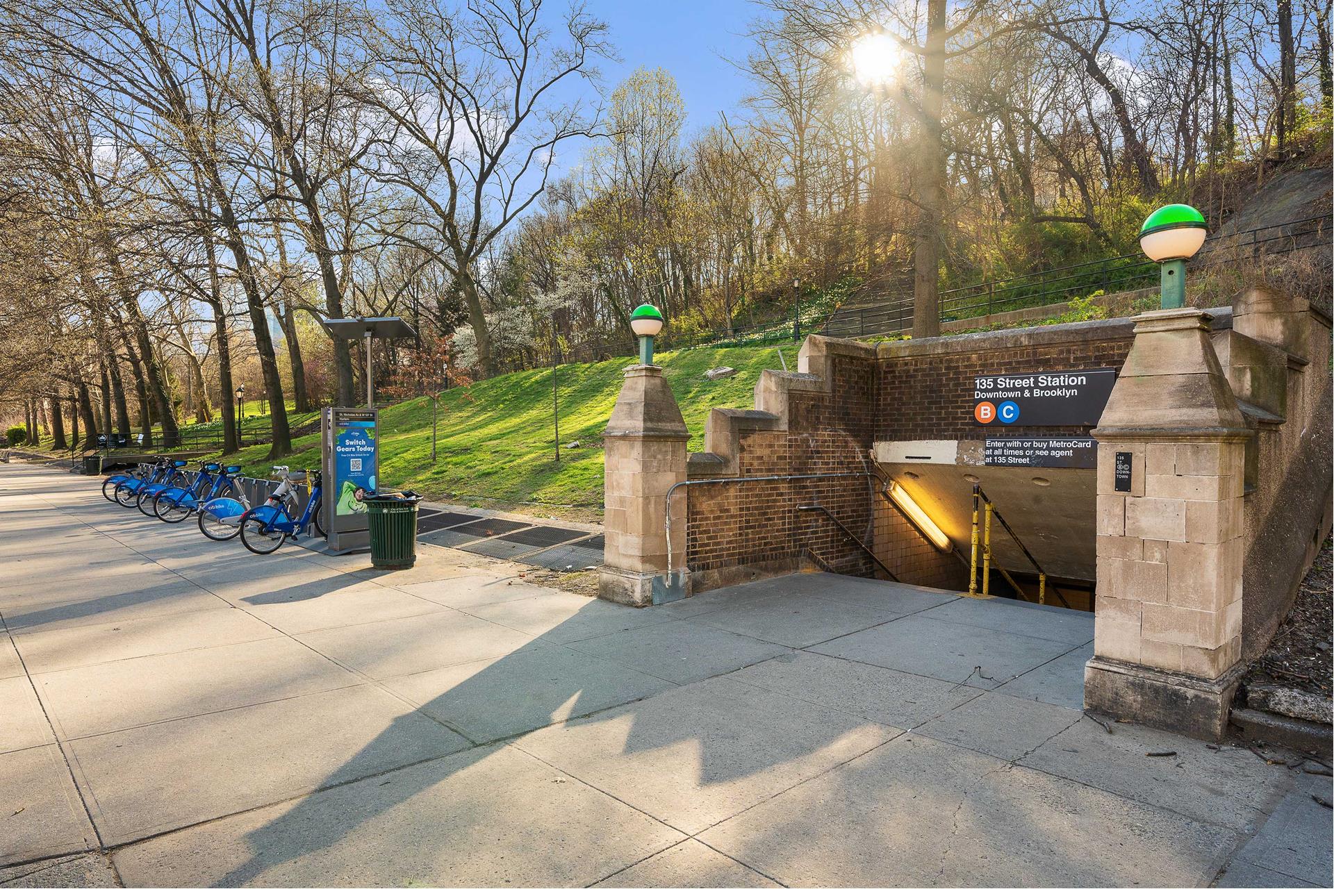 218 W 139TH Street