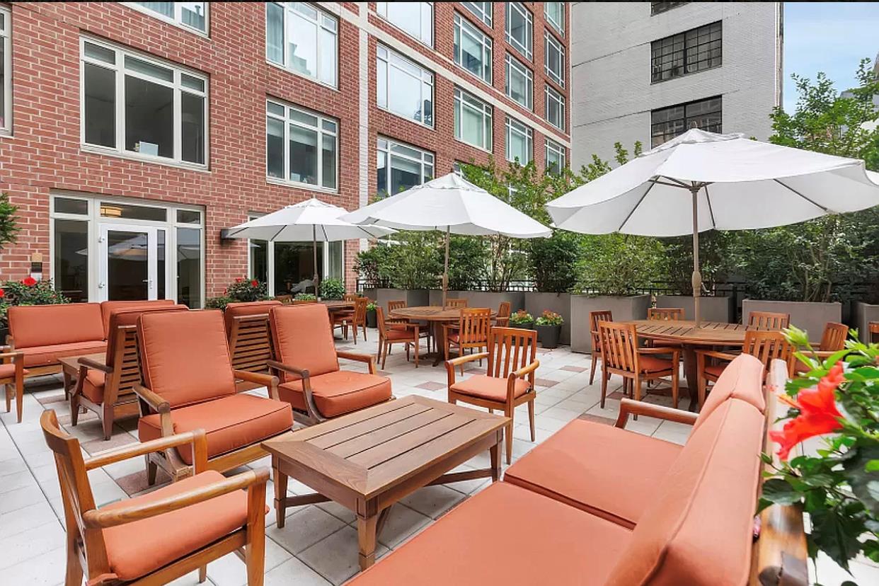 205 E 85TH Street PH2B
