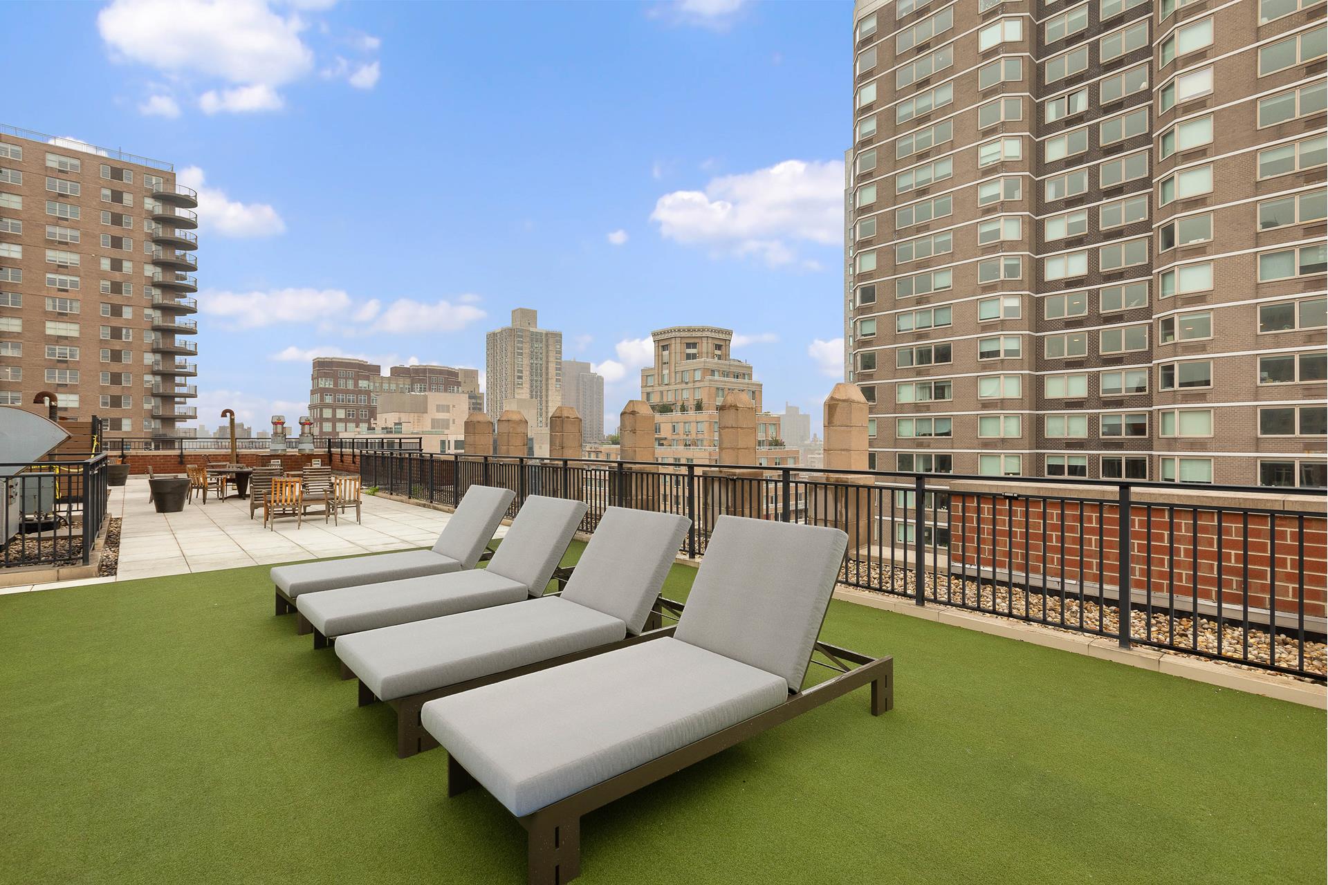 205 E 85TH Street PH2B