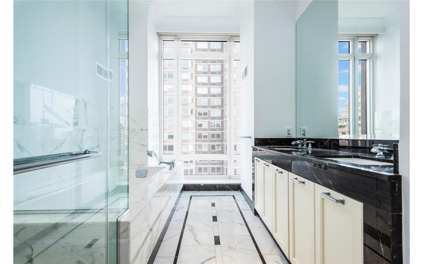 205 E 85TH Street PH2B