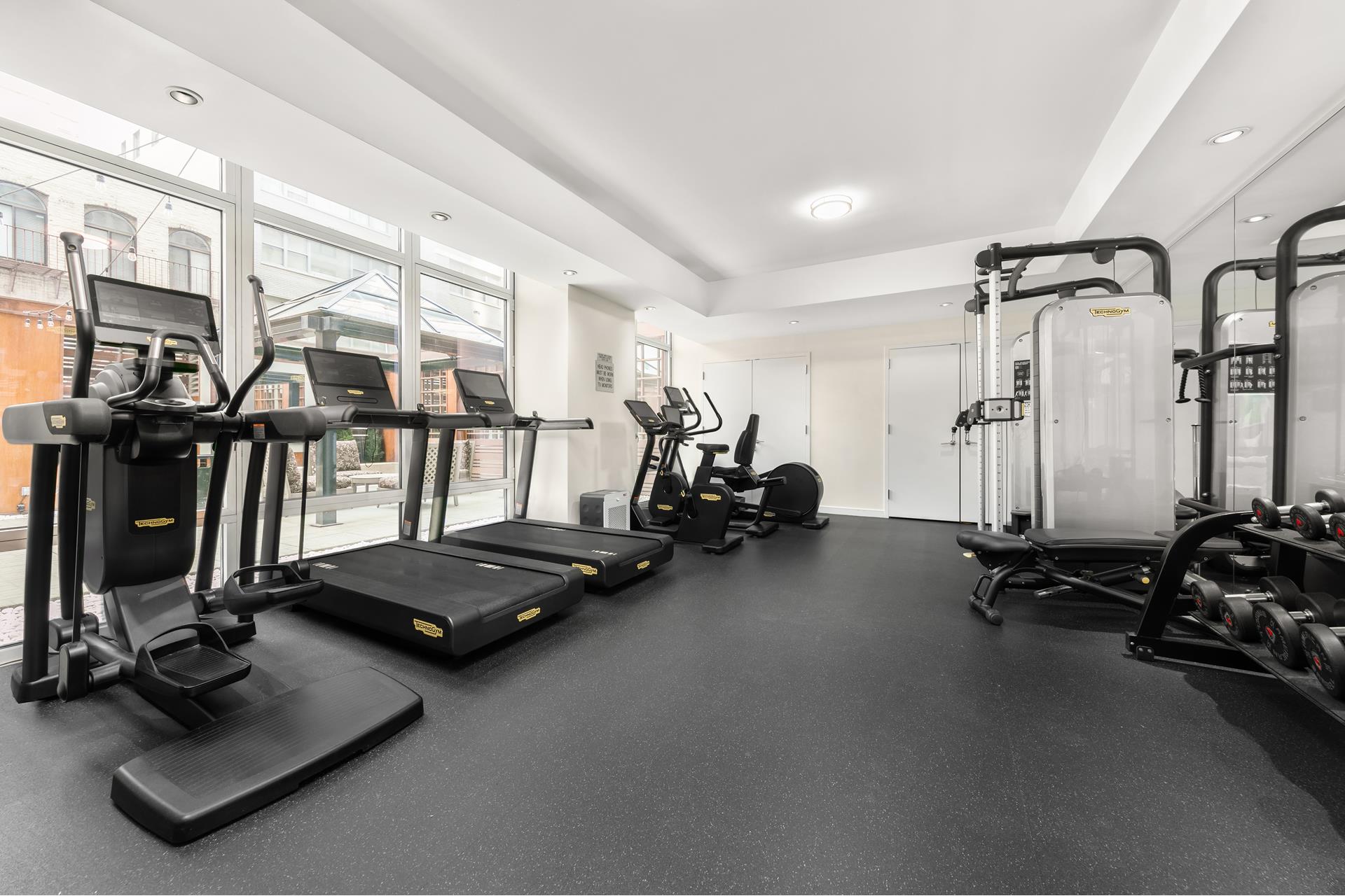 207 E 57TH Street 19B