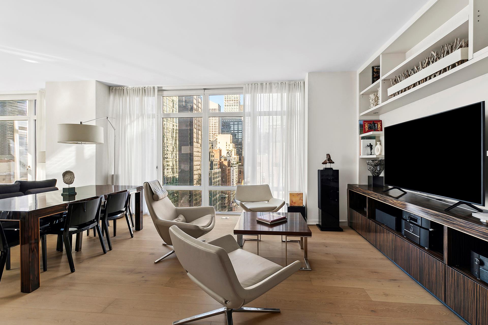 207 E 57TH Street 19B