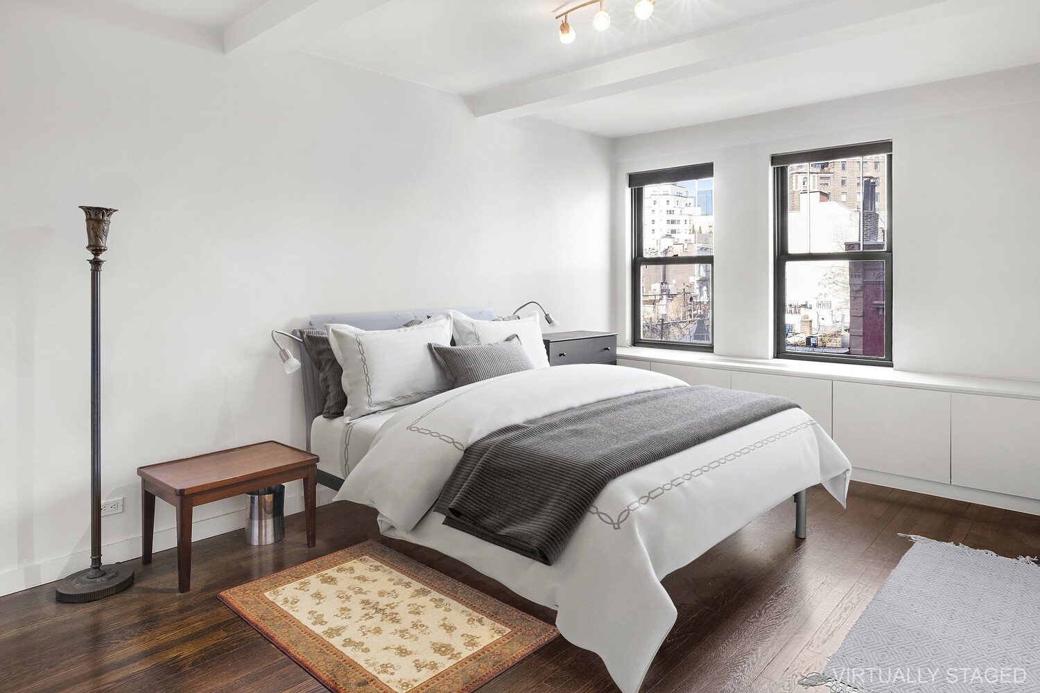 136 WAVERLY Place 6C