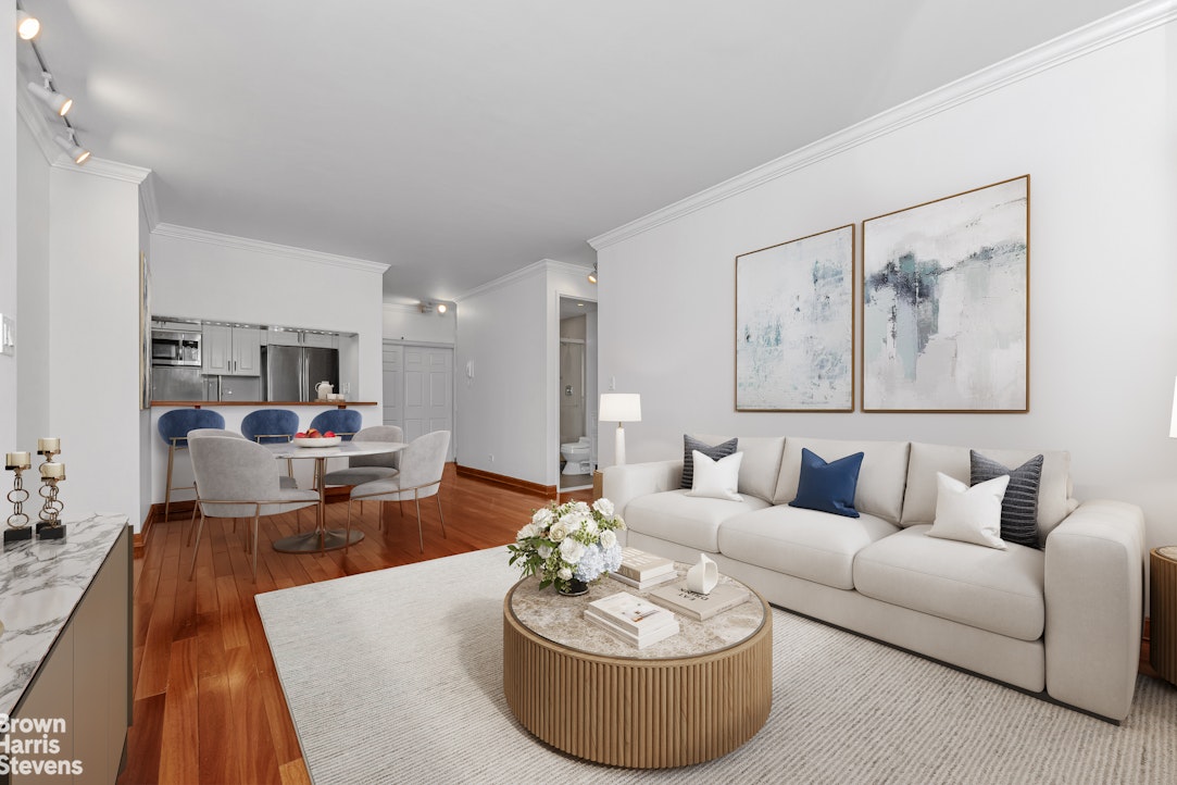 300 E 85TH Street 201