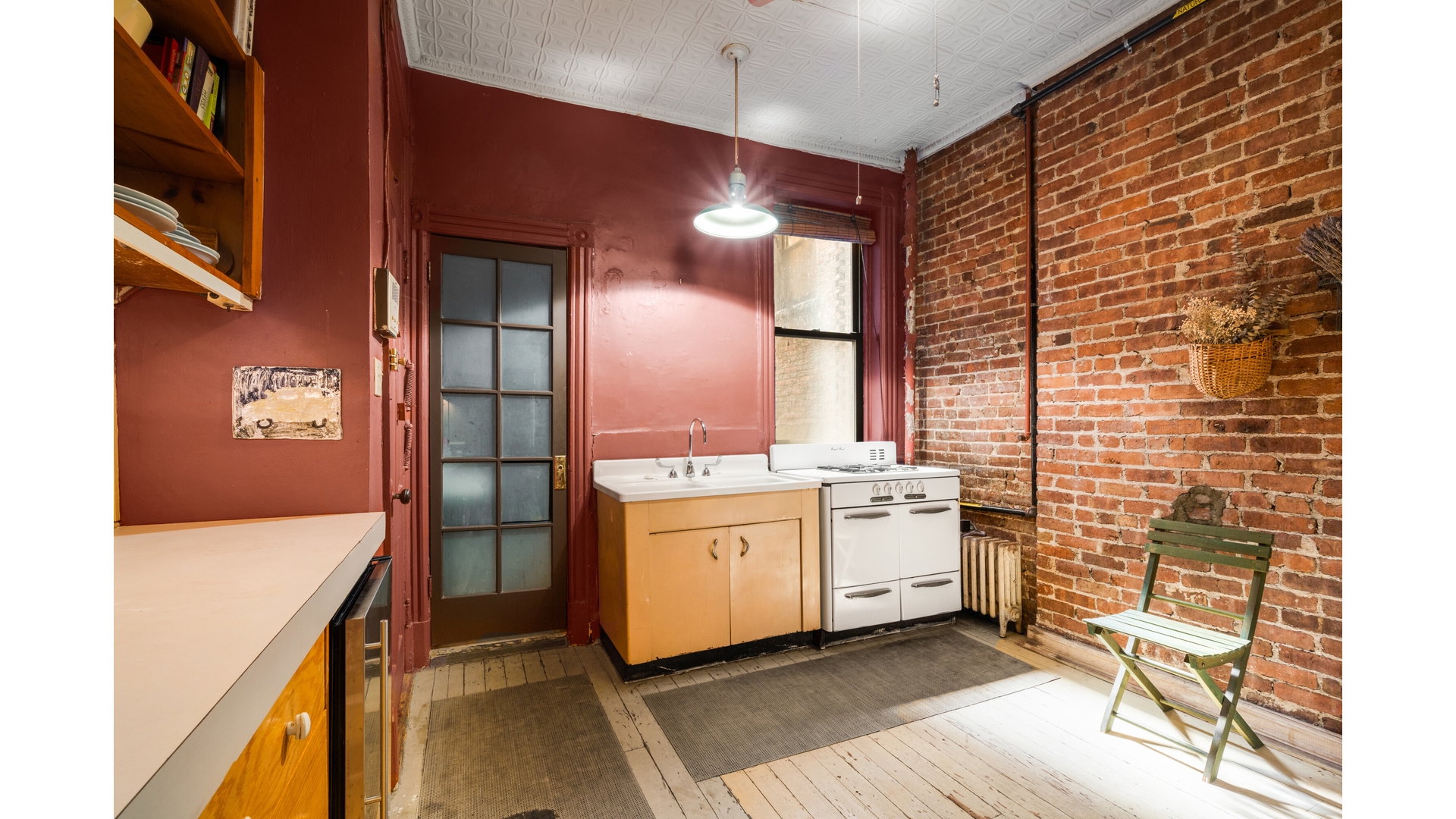 521 E 83RD Street 2E