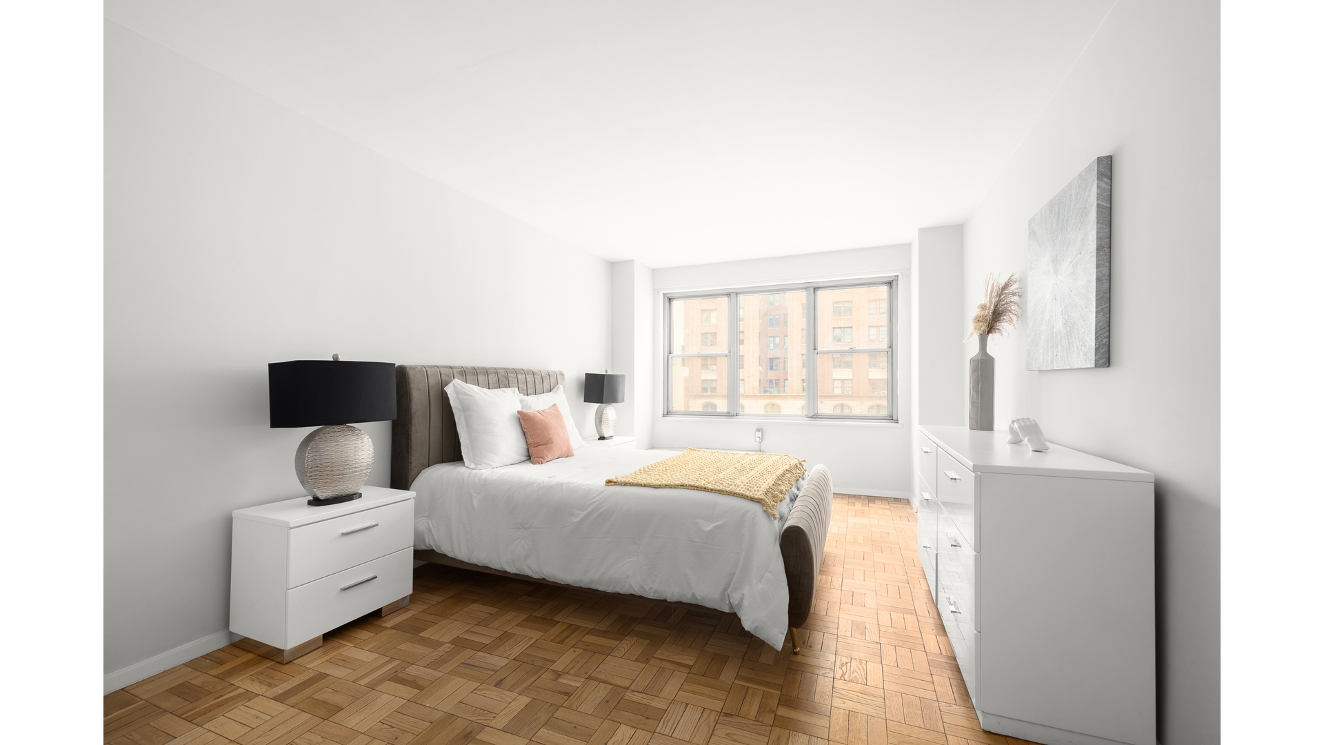 15 W 72ND Street 4T